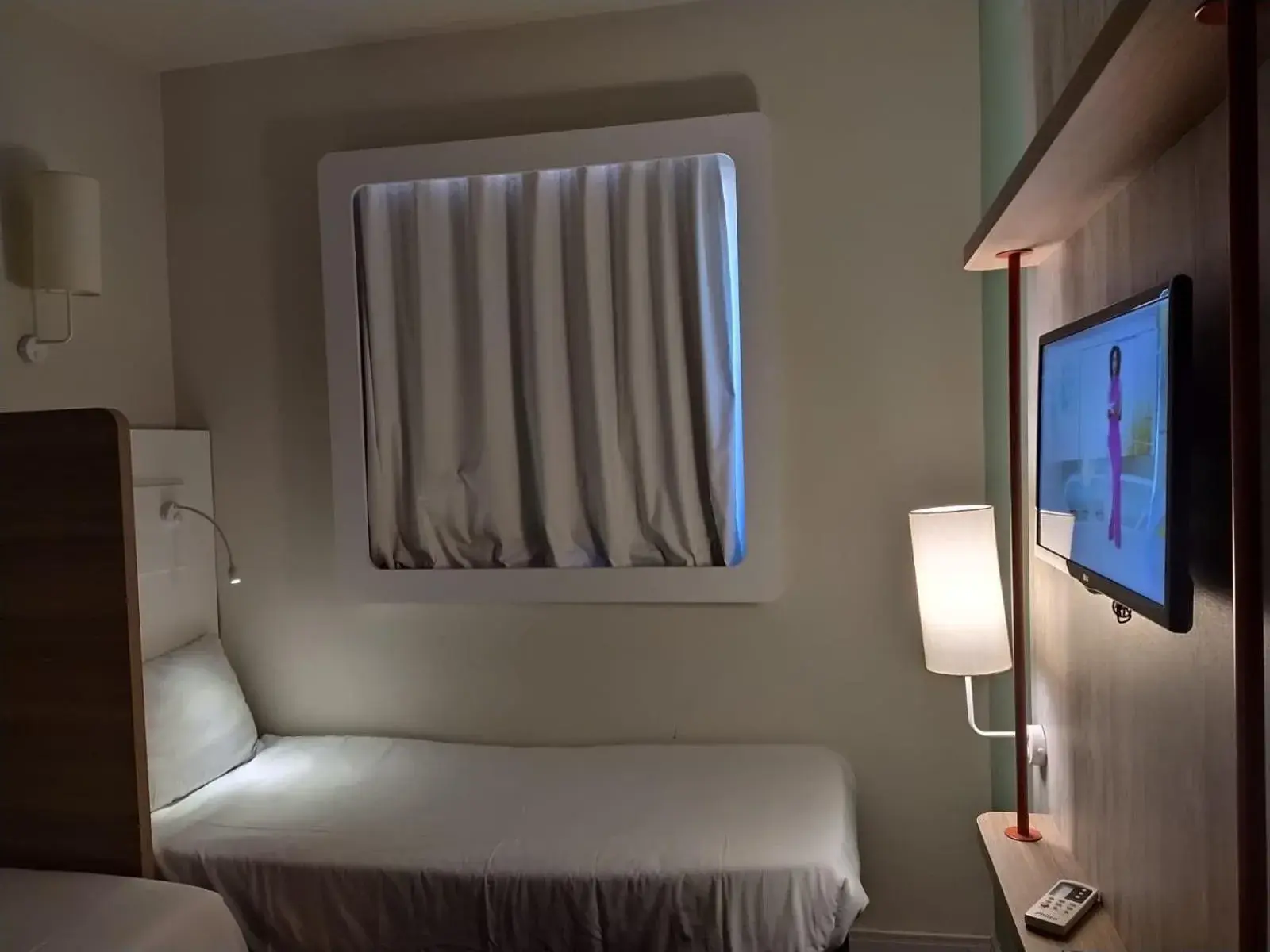 Standard Twin Room in ibis budget Manhuaçu Standard Twin Room in ibis budget Manhuaçu