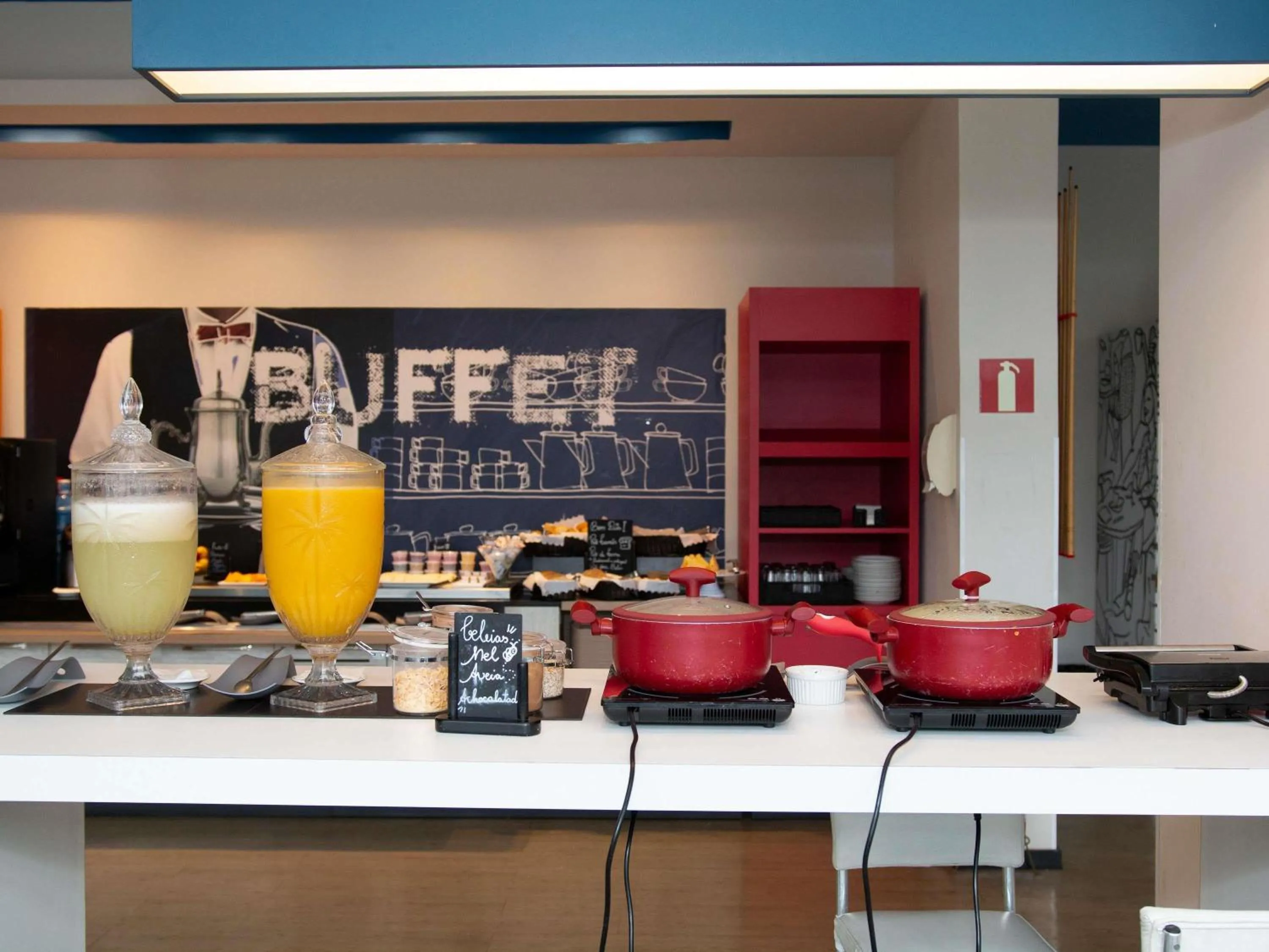 Restaurant/places to eat in ibis budget Manhuaçu