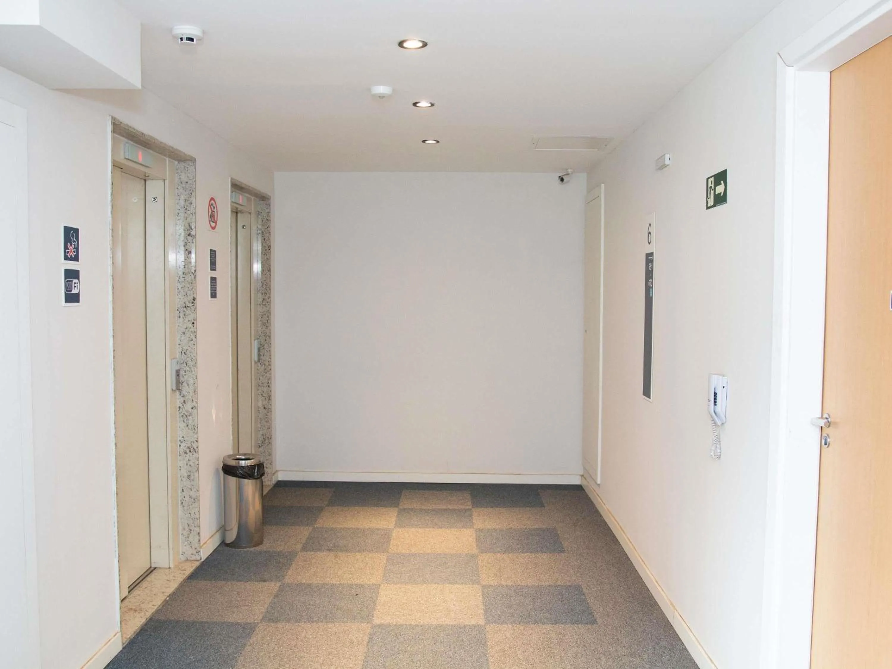 Bedroom in ibis budget Manhuaçu