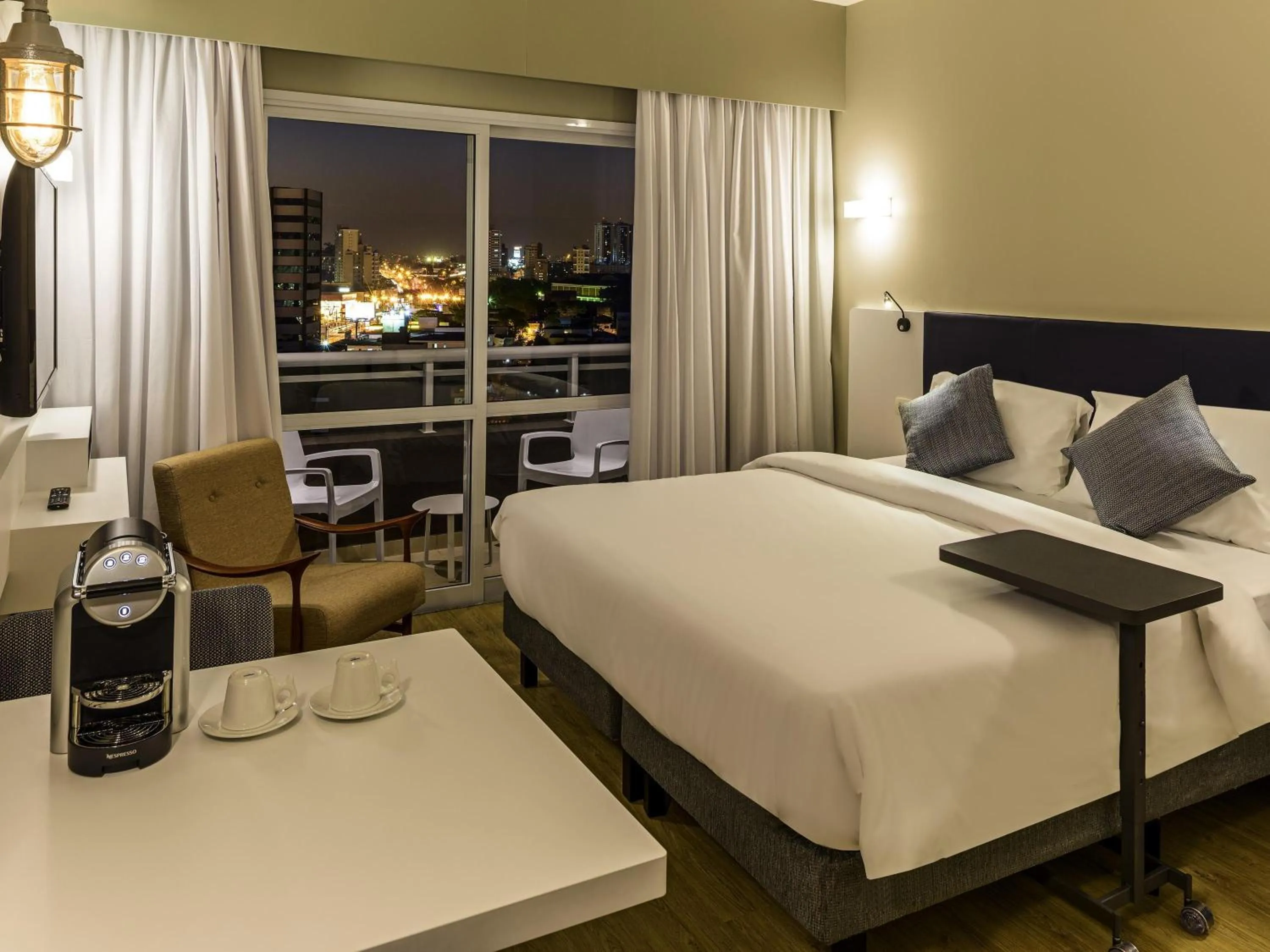 Bedroom, Bed in Mercure Sao Bernardo Do Campo