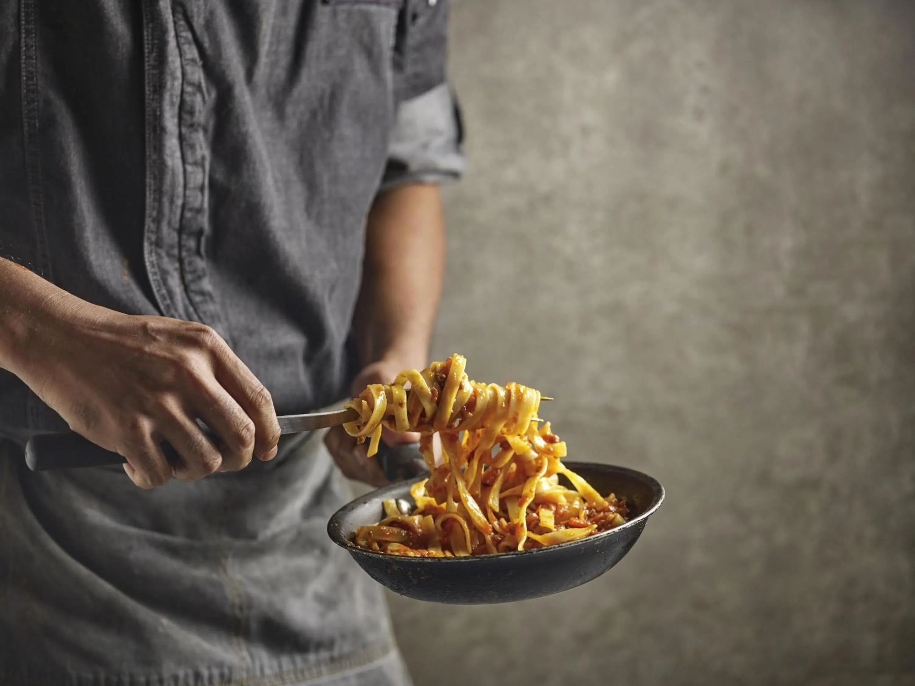 Restaurant/places to eat in Mercure Singapore On Stevens