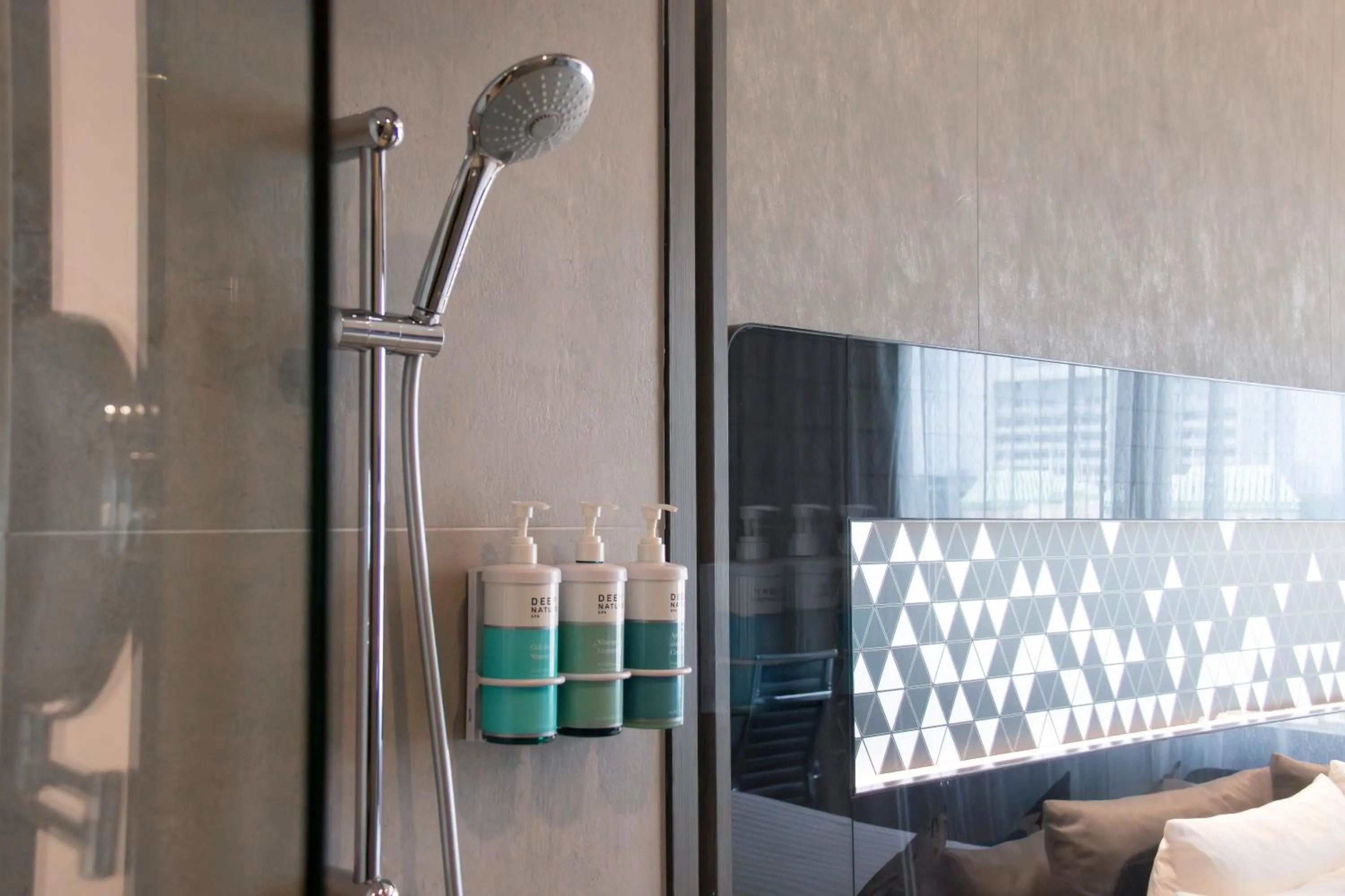 Bathroom in Novotel Singapore On Stevens