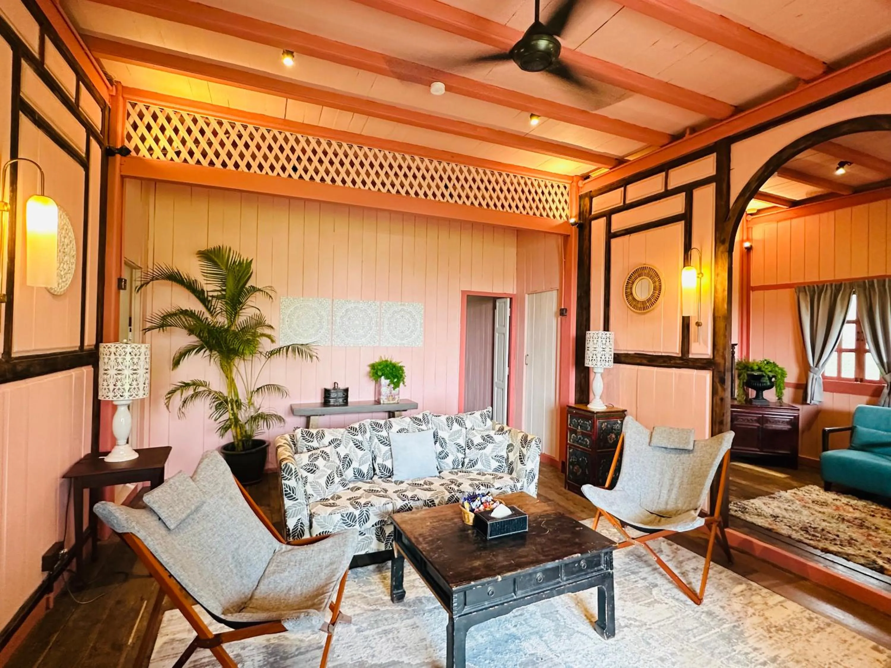 Living room in Temple Tree Resort