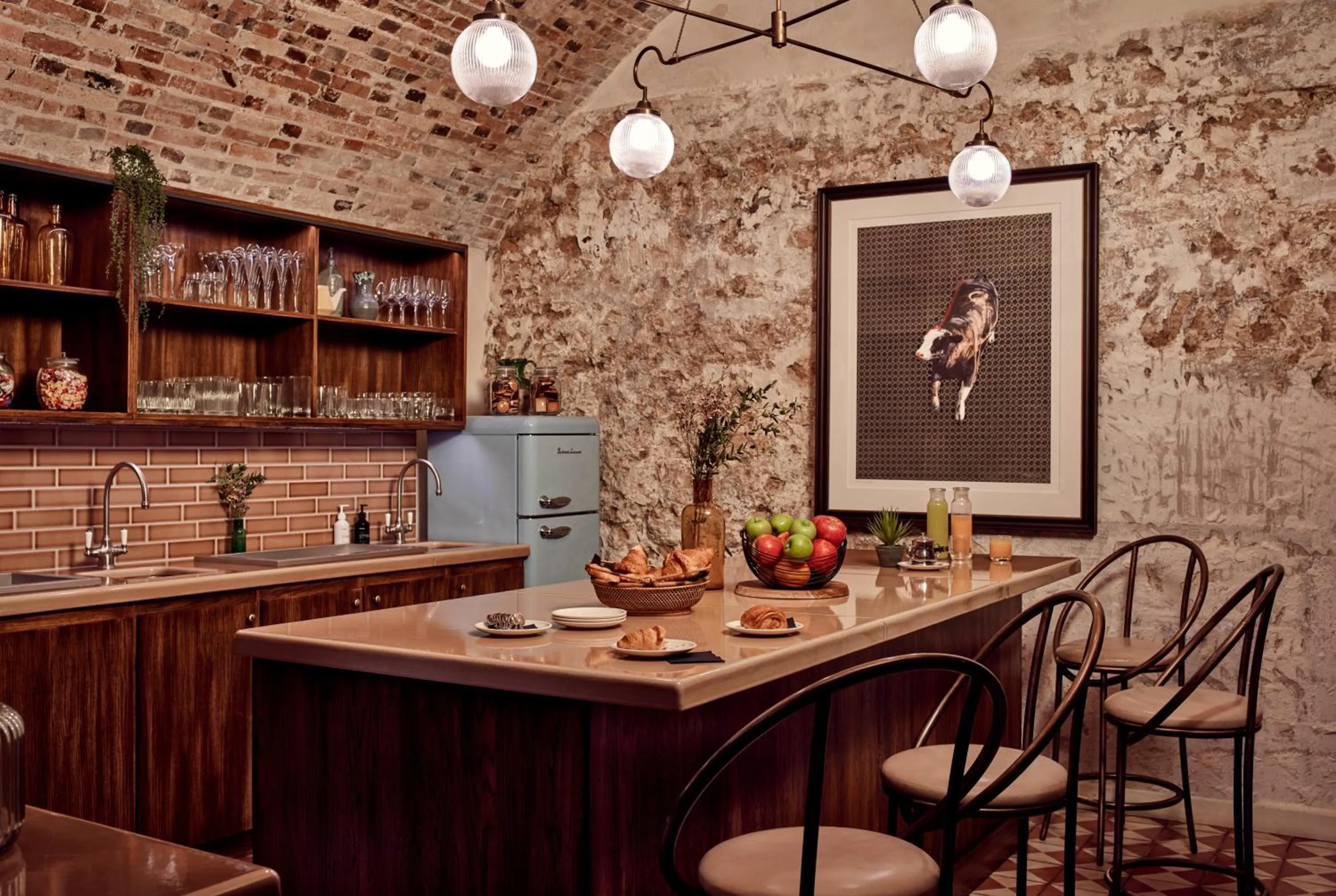 Business facilities in The Hoxton, Paris