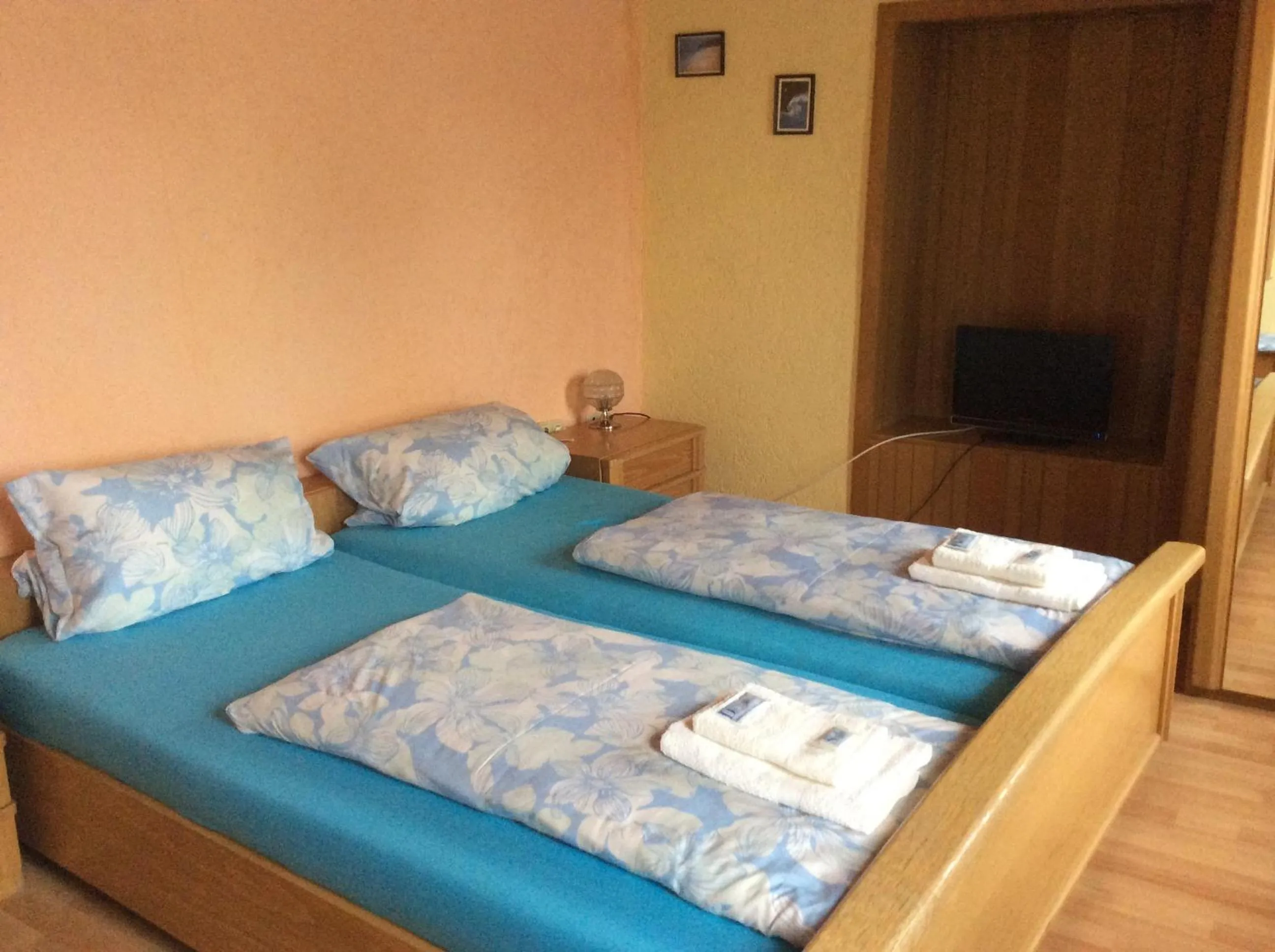 Bed in Hotel Drei Könige