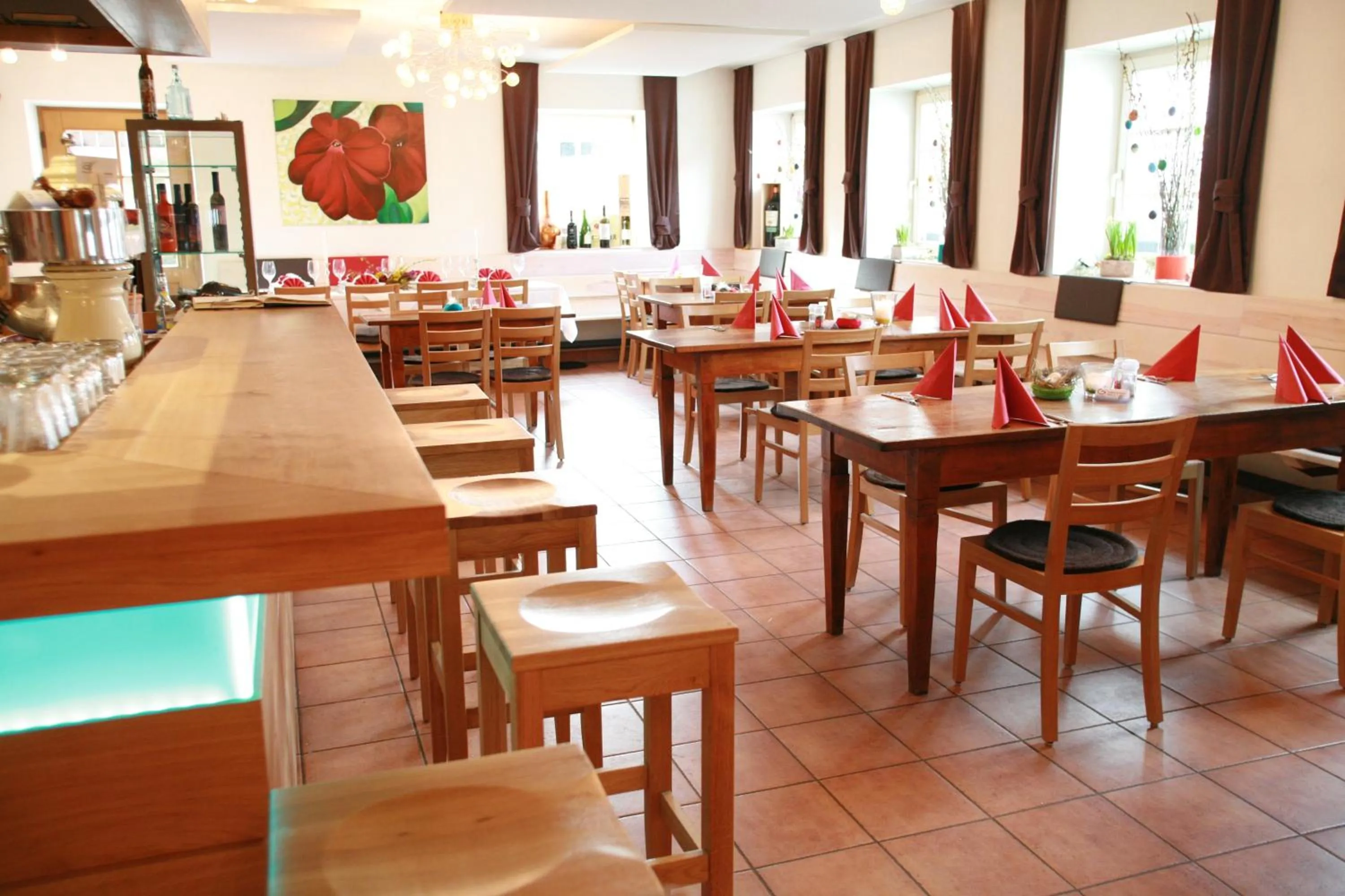 Restaurant/places to eat in Il Plonner - Hotel Restaurant Biergarten