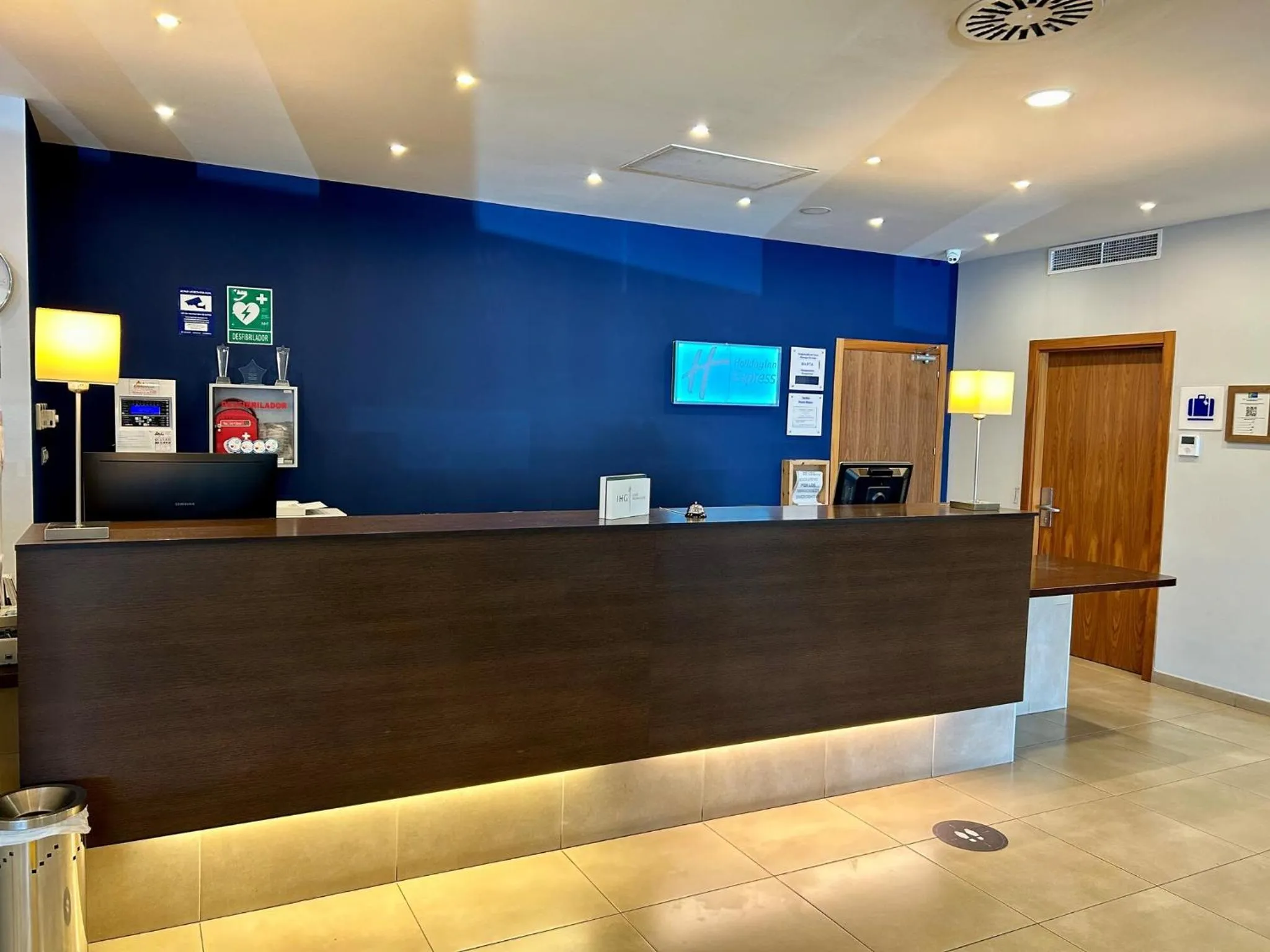 Property building in Holiday Inn Express Campo de Gibraltar-Barrios by IHG