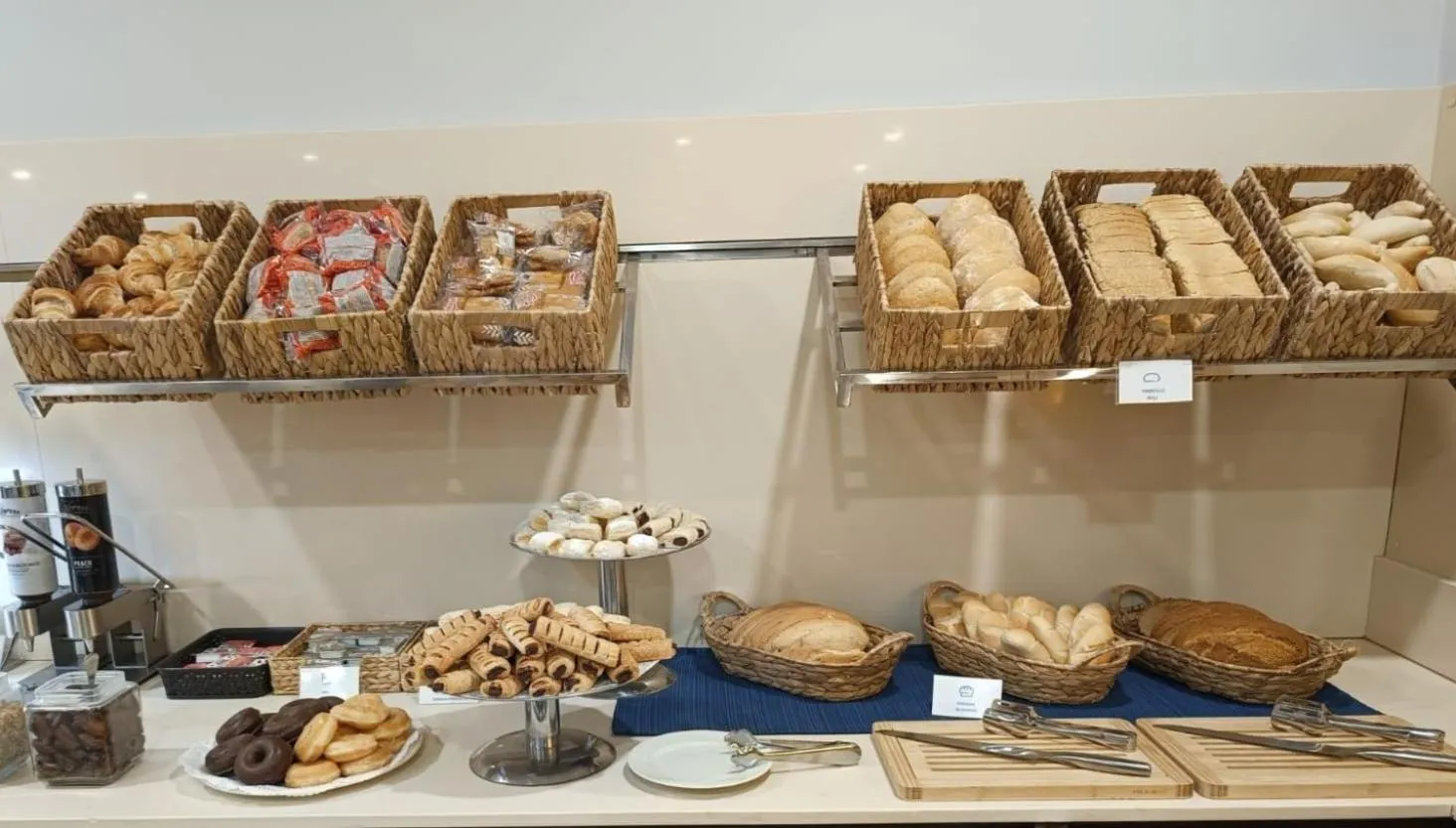 Breakfast in Holiday Inn Express Campo de Gibraltar-Barrios by IHG