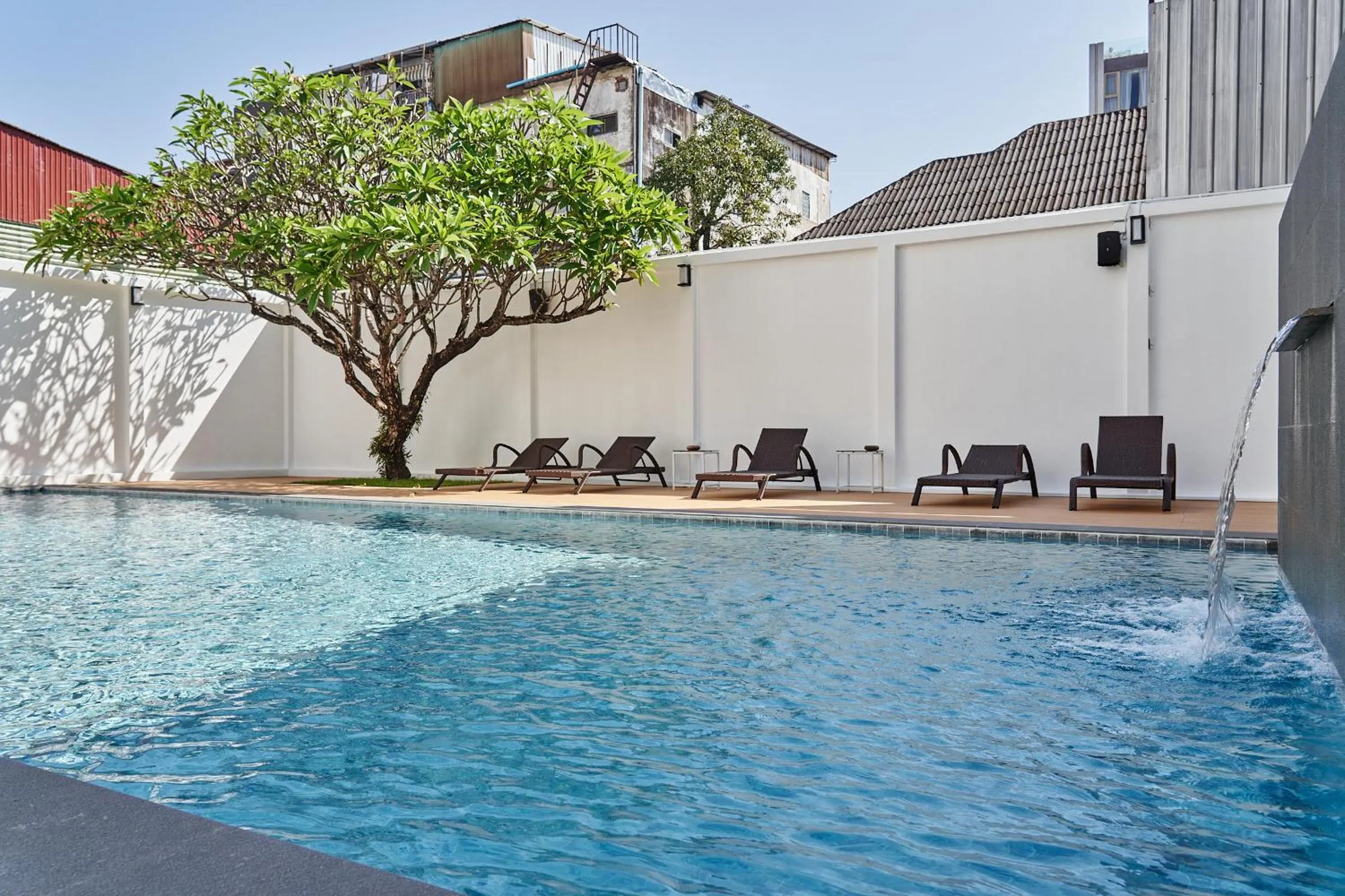 Swimming pool in Le Charme Vientiane Hotel