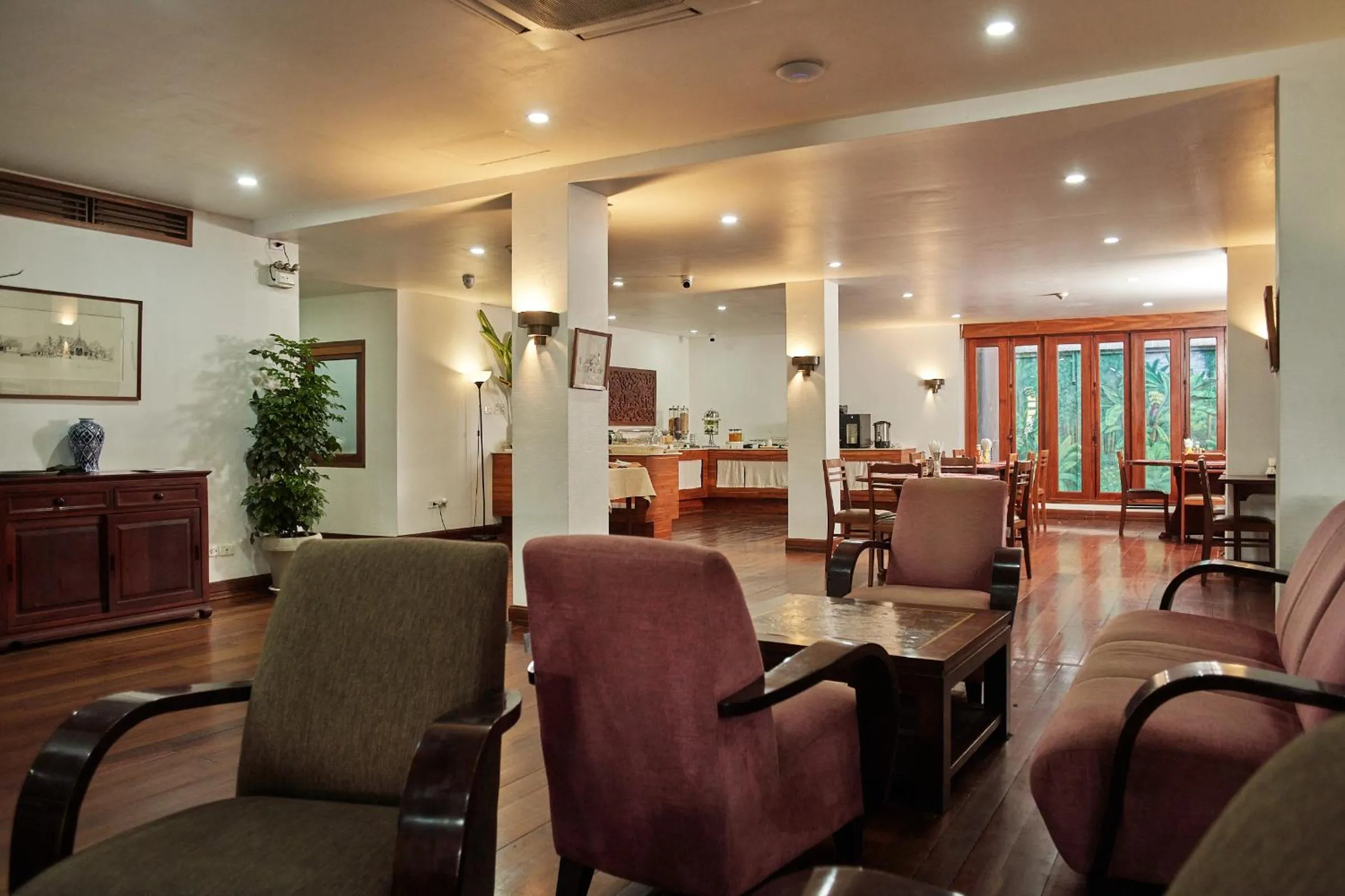 Lobby or reception in Le Charme Vientiane Hotel