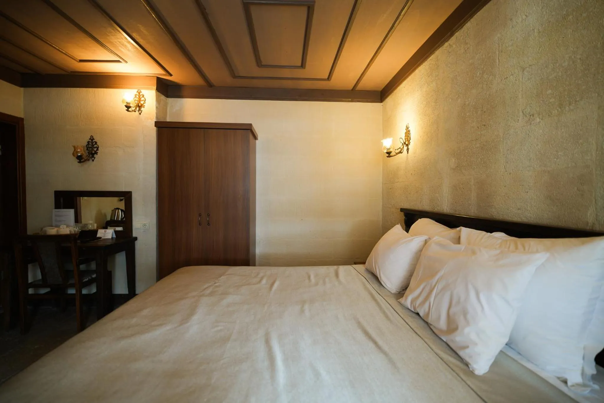 Bed in Urgup Konak Hotel