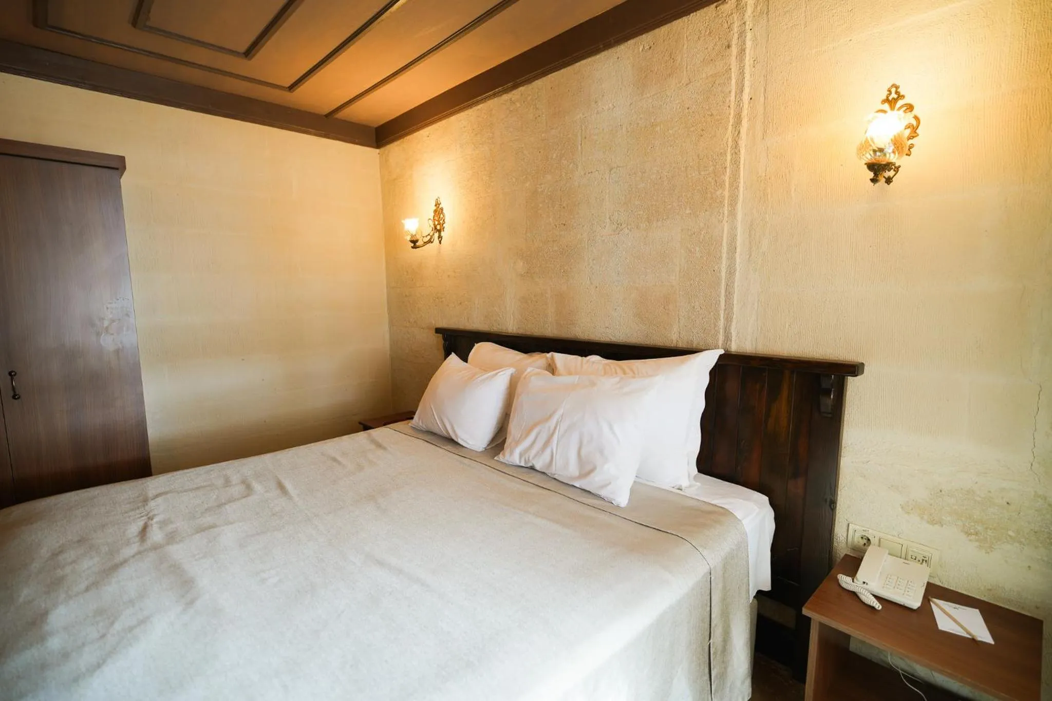 Bed in Urgup Konak Hotel