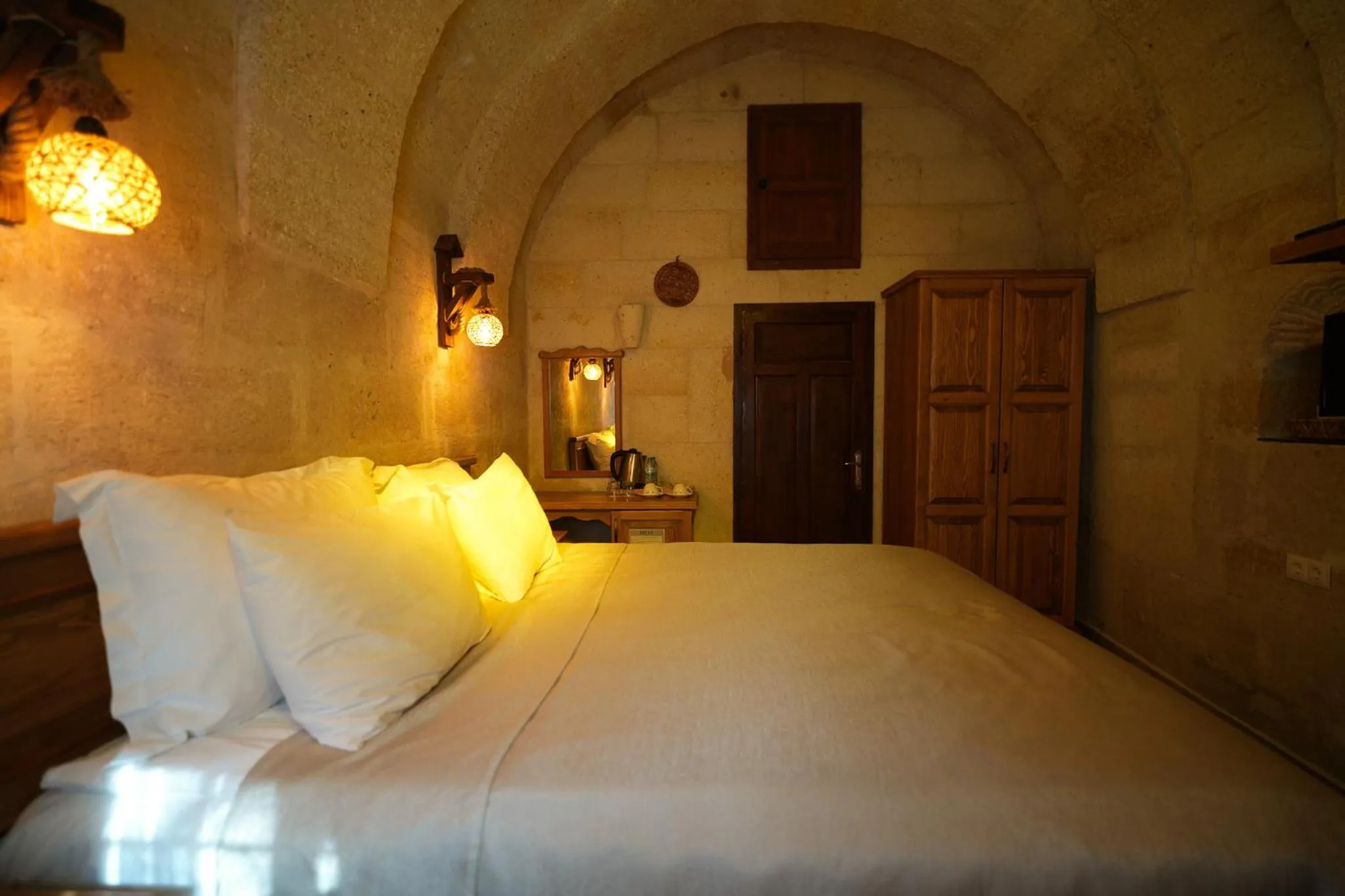 Photo of the whole room, Bed in Urgup Konak Hotel