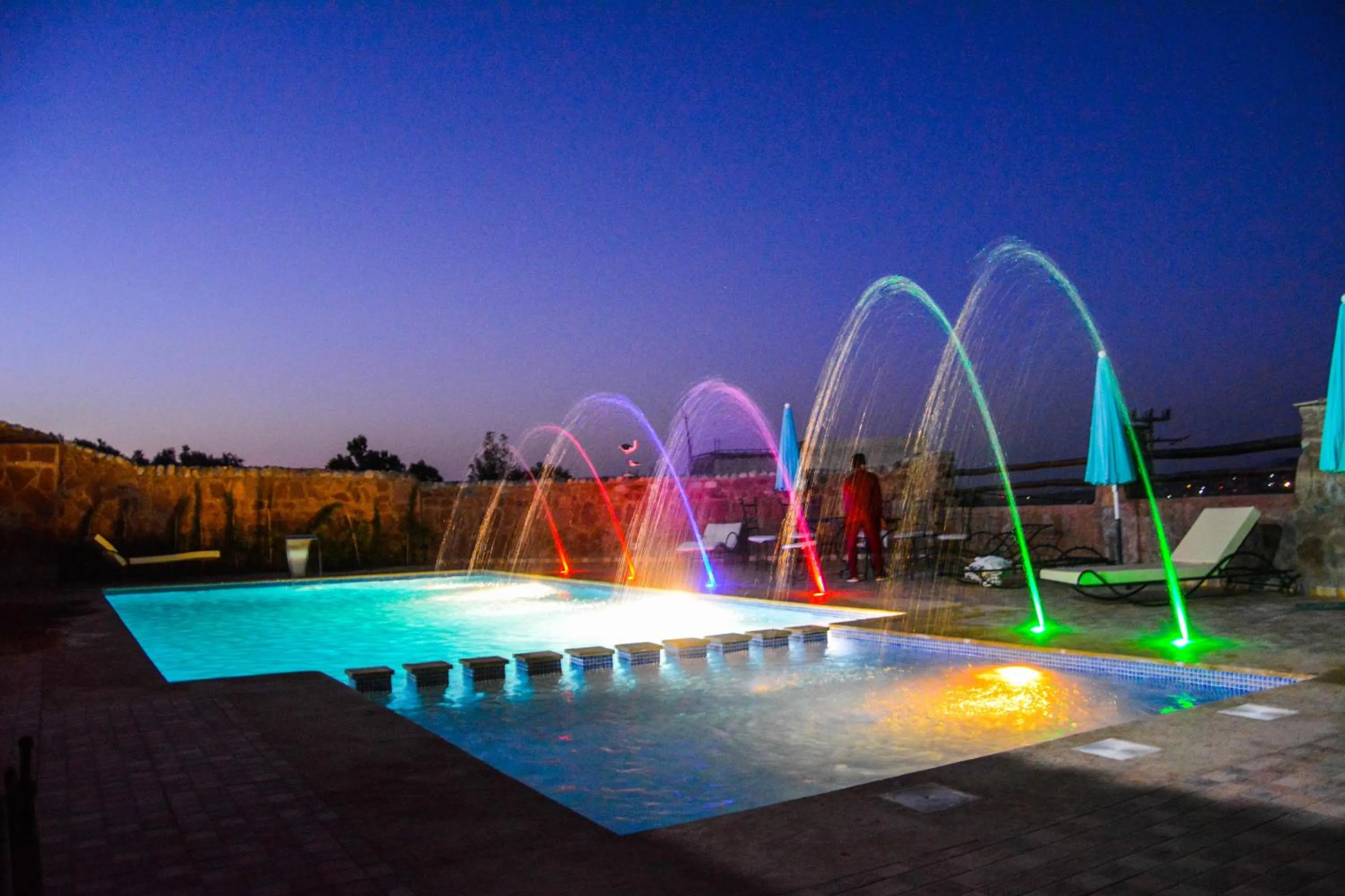 Swimming pool in Chez Mamouchthka