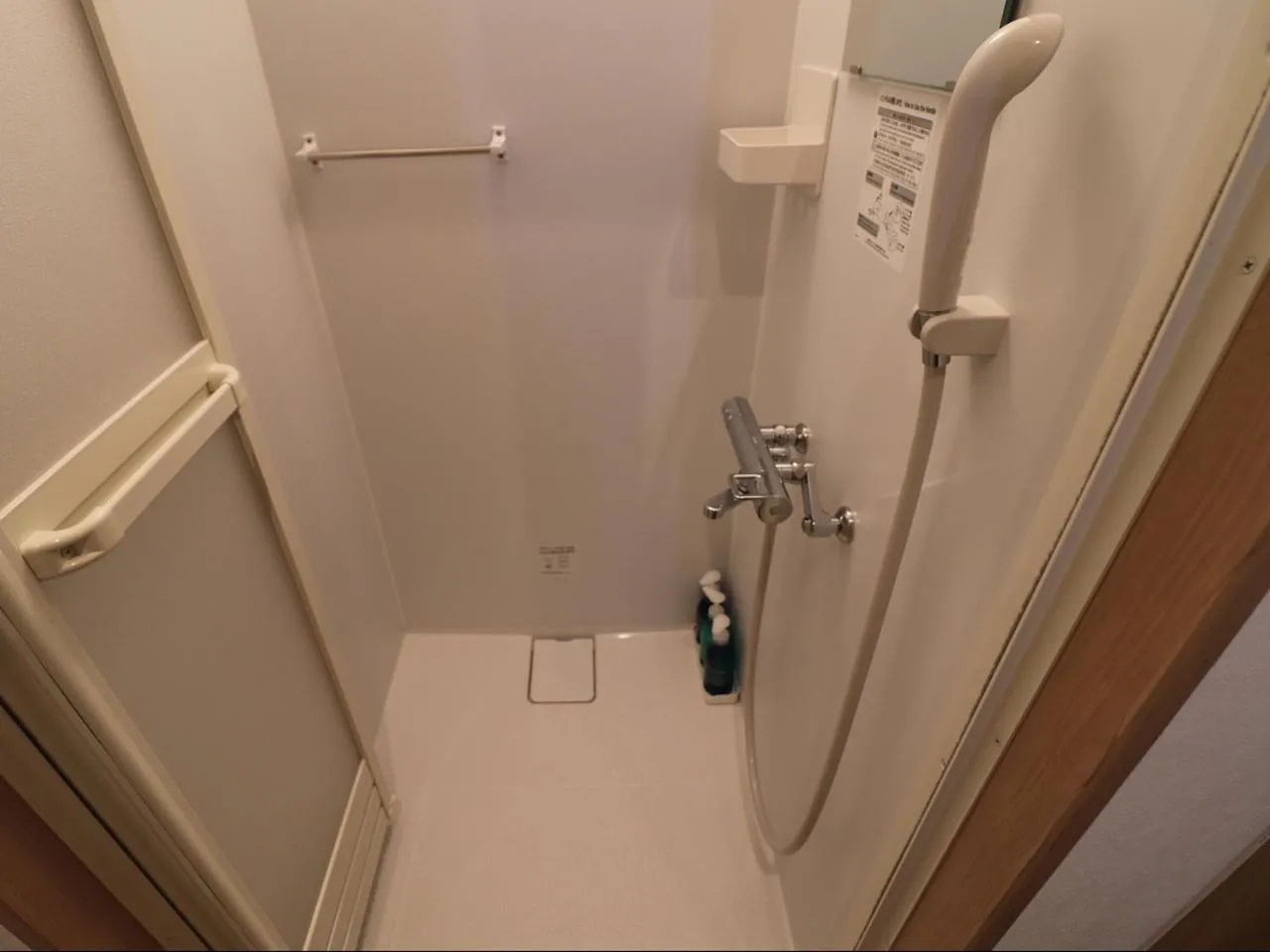 Shower, Bathroom in Hiroshima Peace Hotel