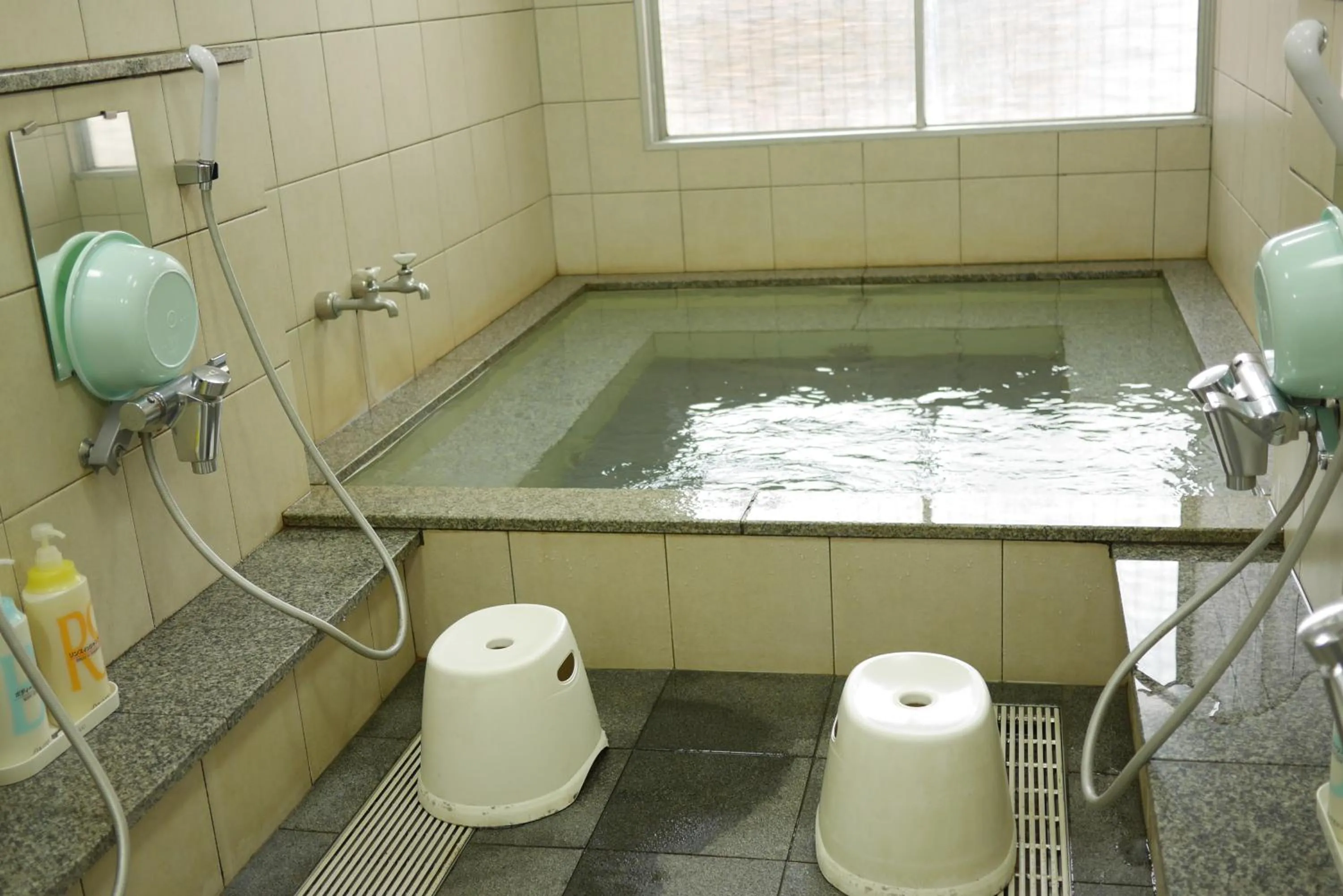 Public Bath in Hiroshima Peace Hotel