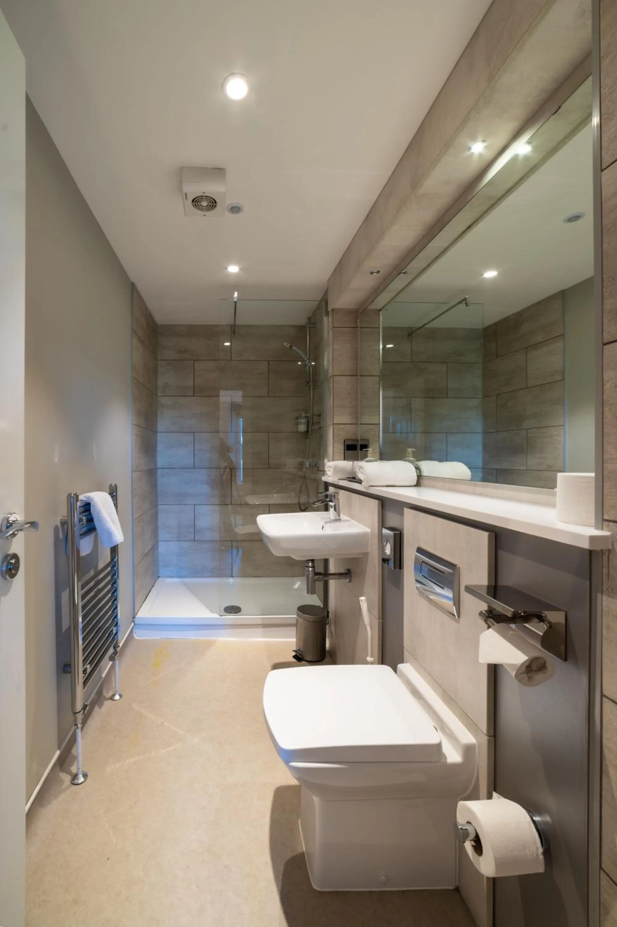 Shower in The Ro Hotel Windermere