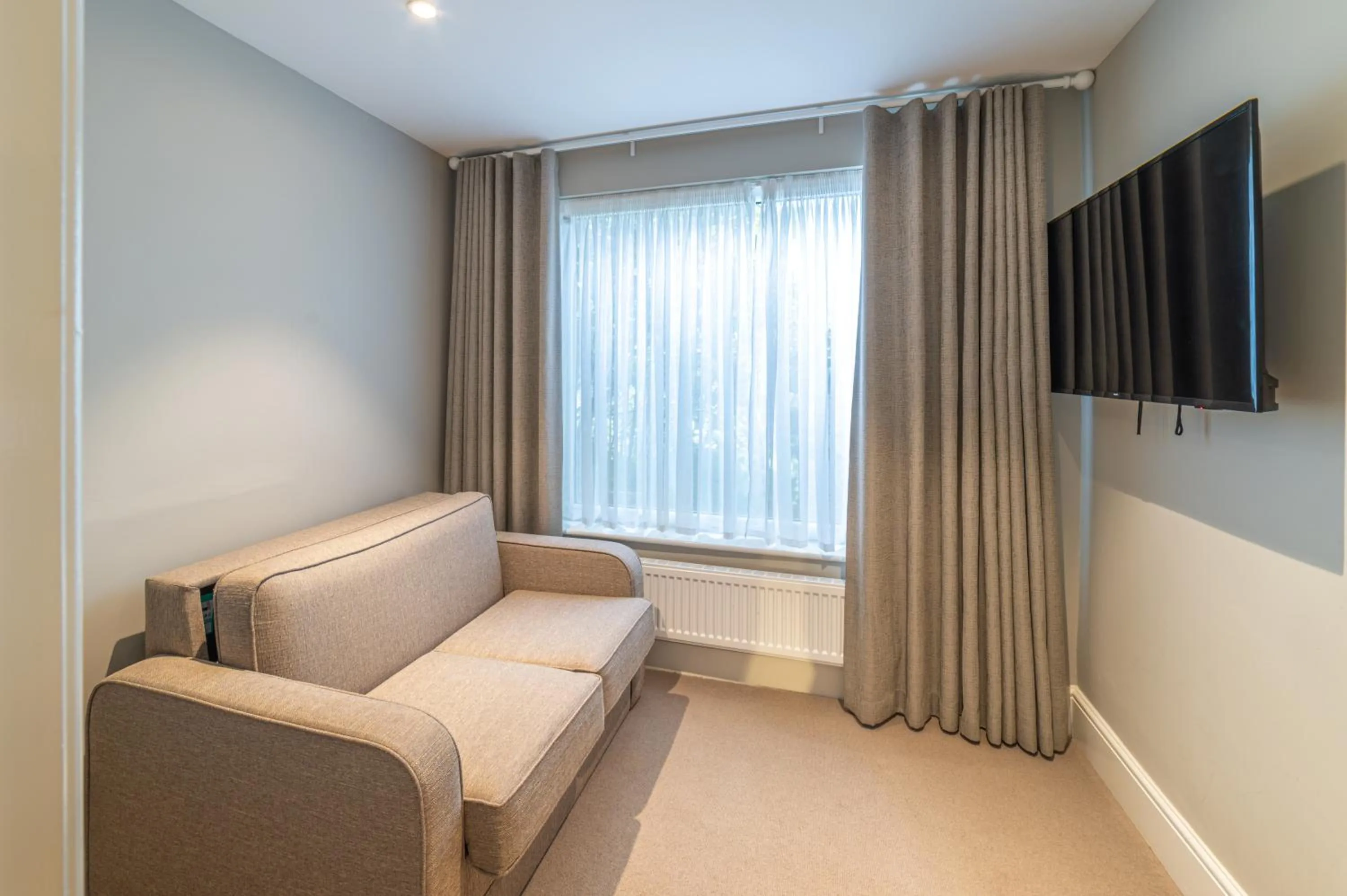 children, Bed in The Ro Hotel Windermere