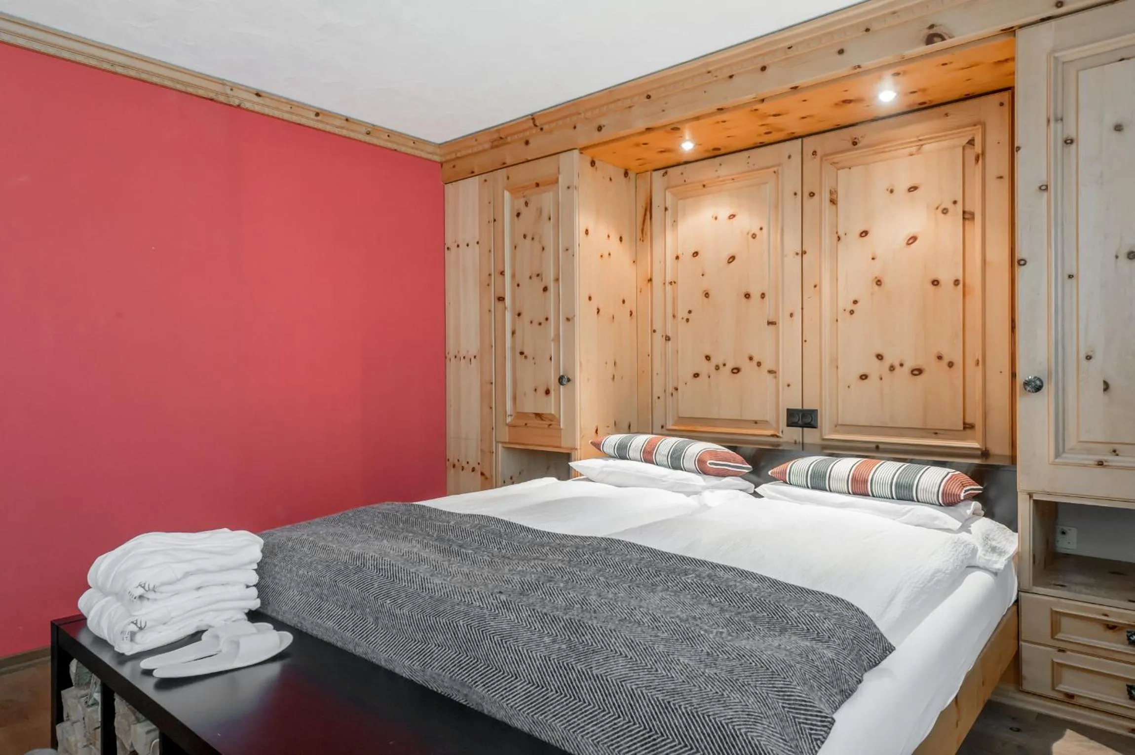 Photo of the whole room, Bed in Boutique Hotel Cervus