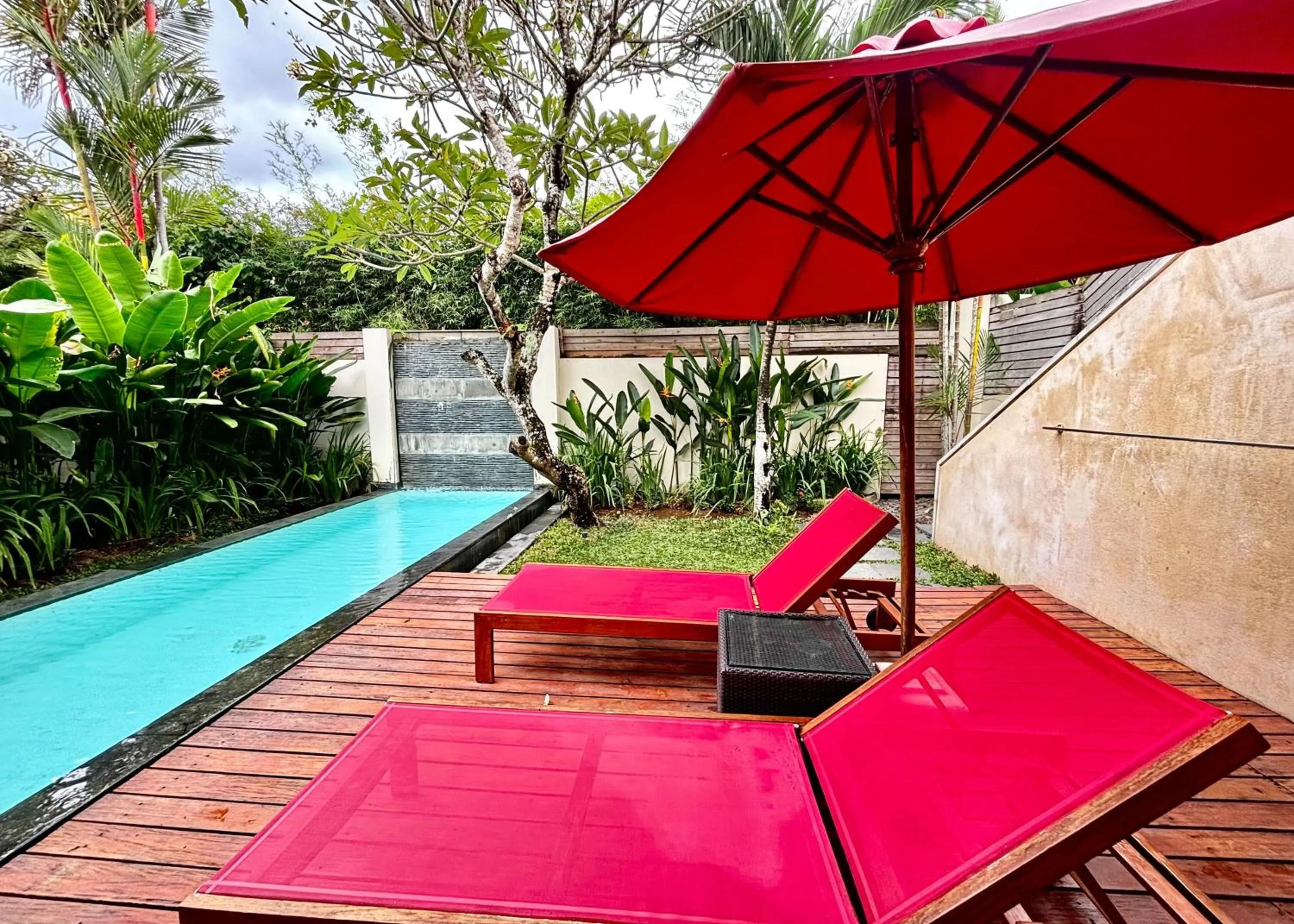Swimming pool in Bali Island Villas and Spa Seminyak