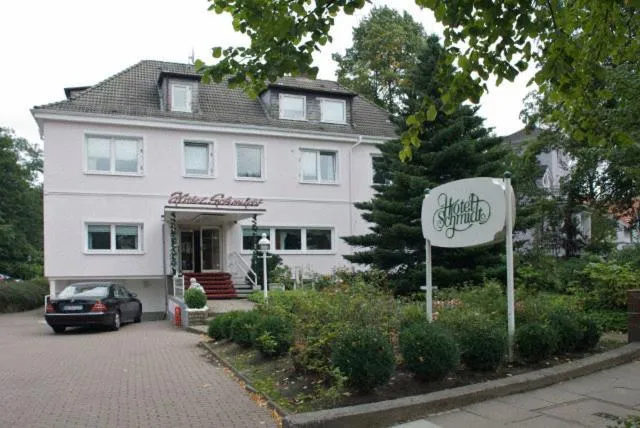 Facade/entrance in Hotel Schmidt