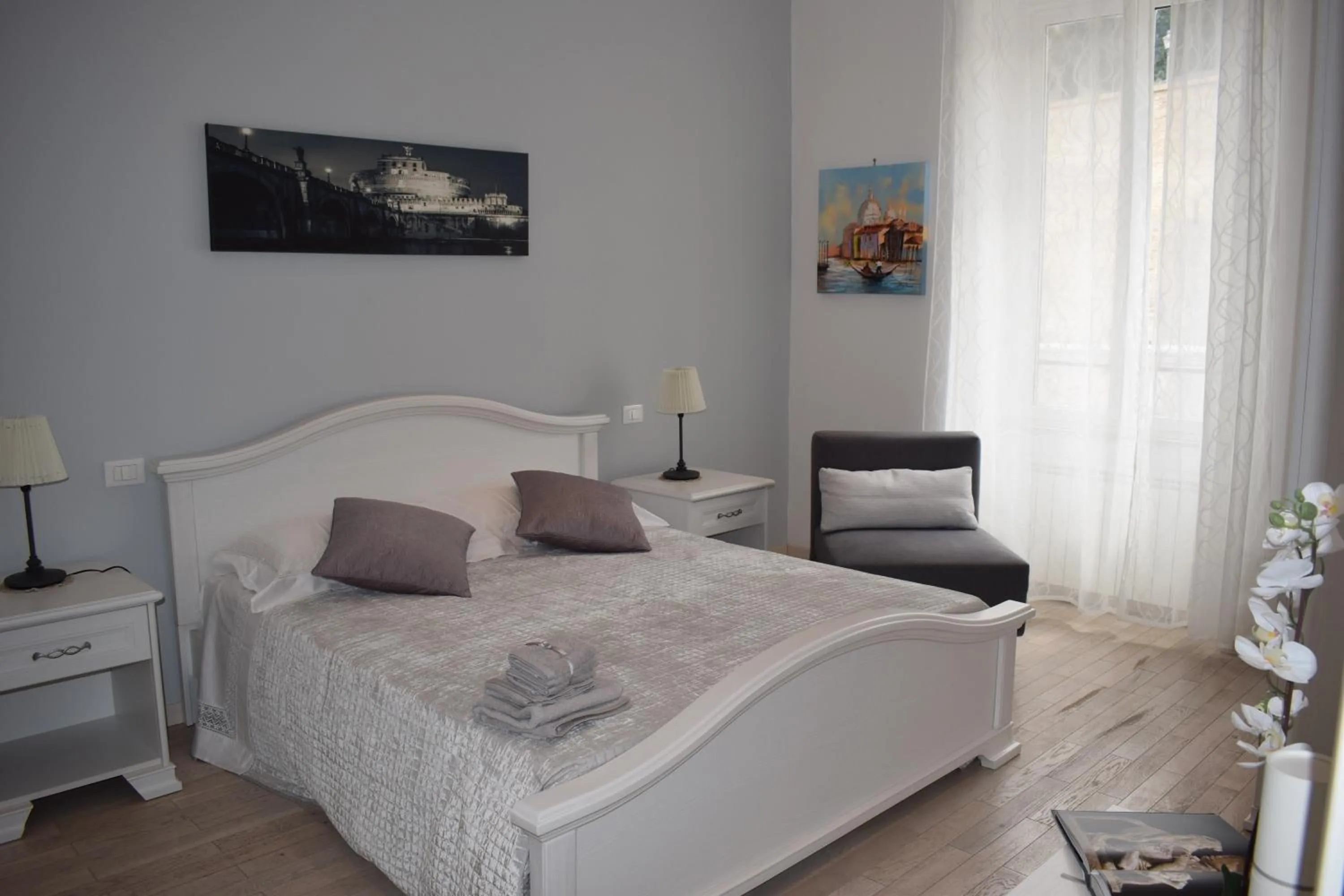 City view, Bed in My Bed Vatican Museum