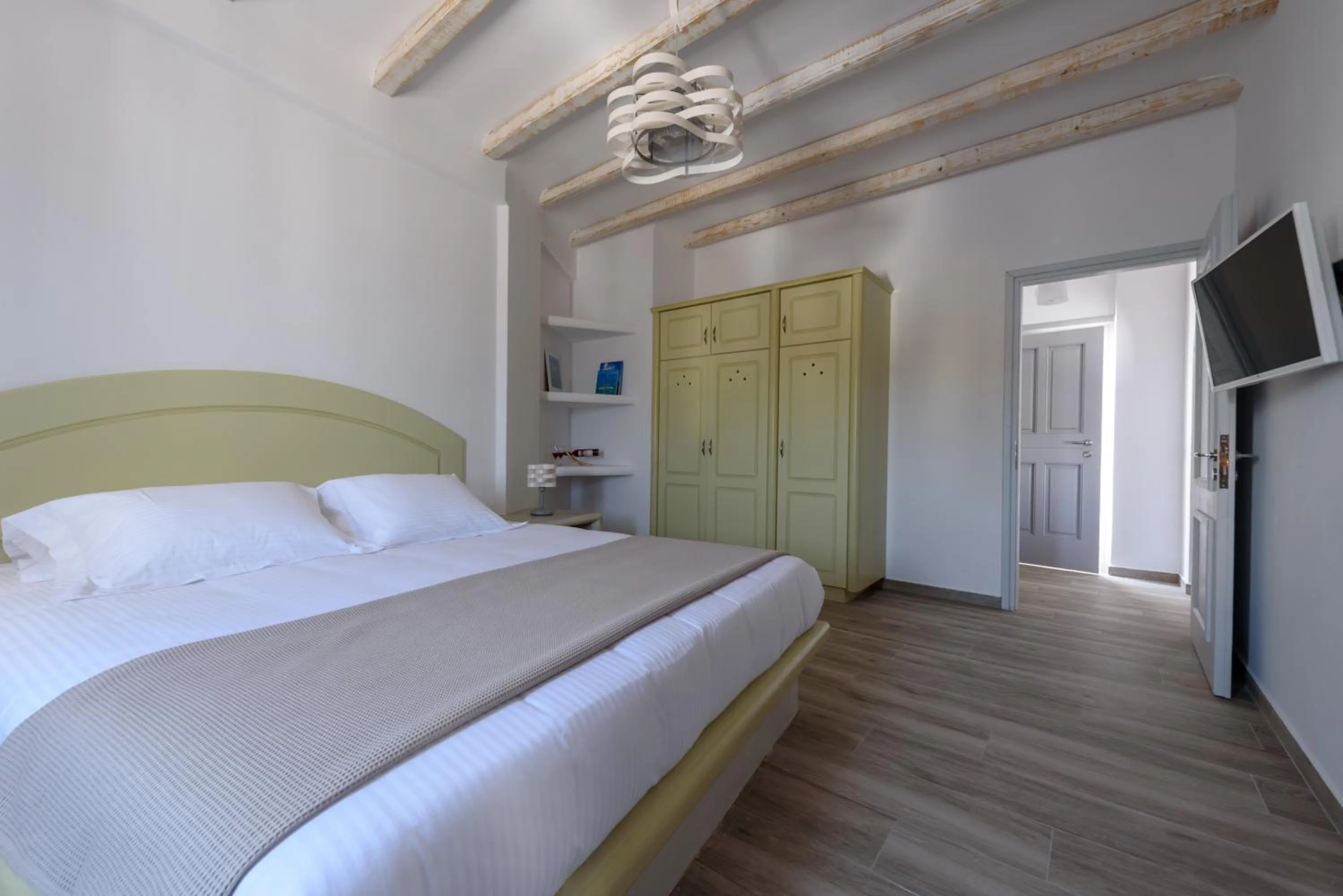 Bed in Ikies Santo Filoxenia Apartments