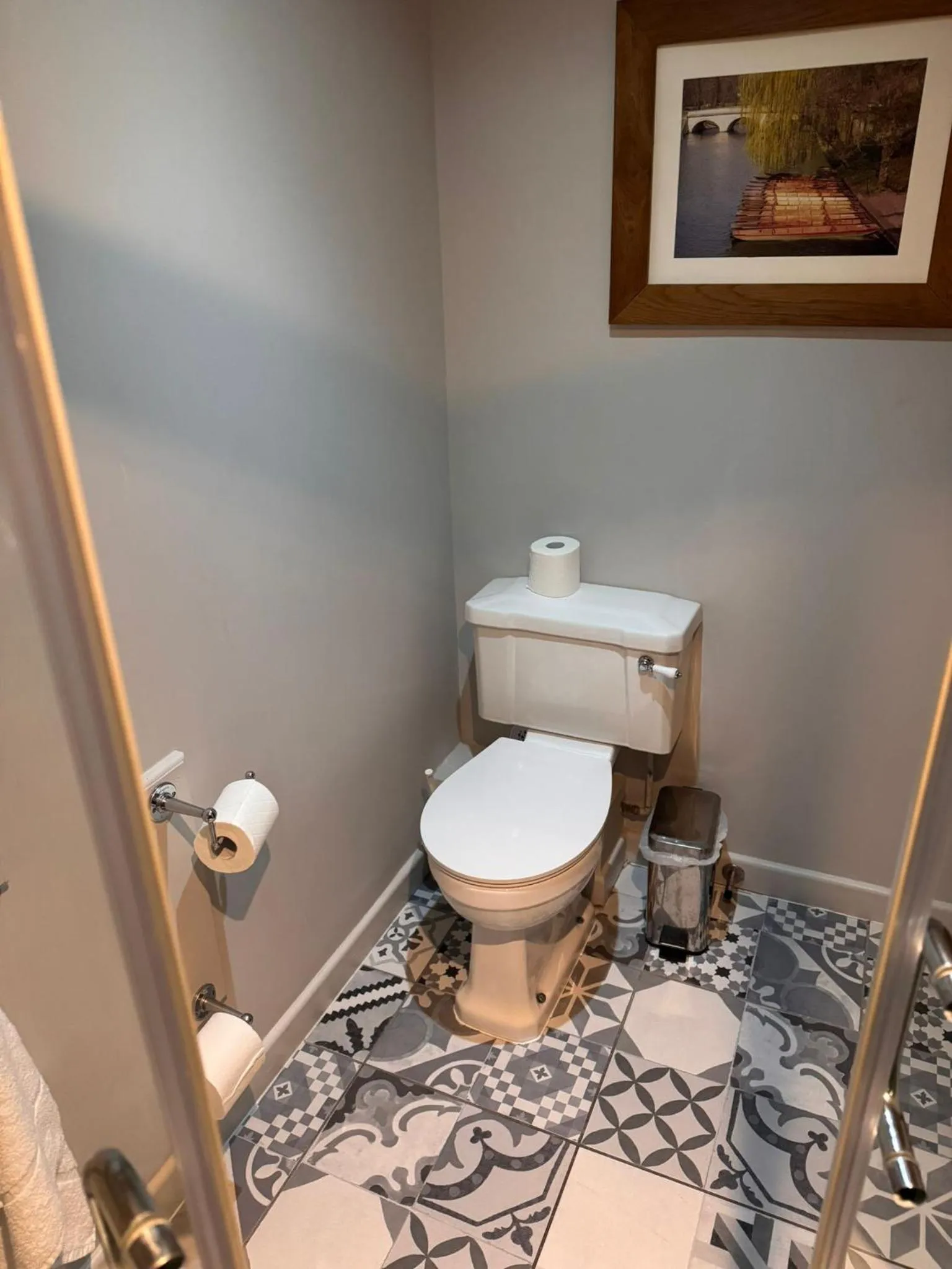 Bathroom in Regency House