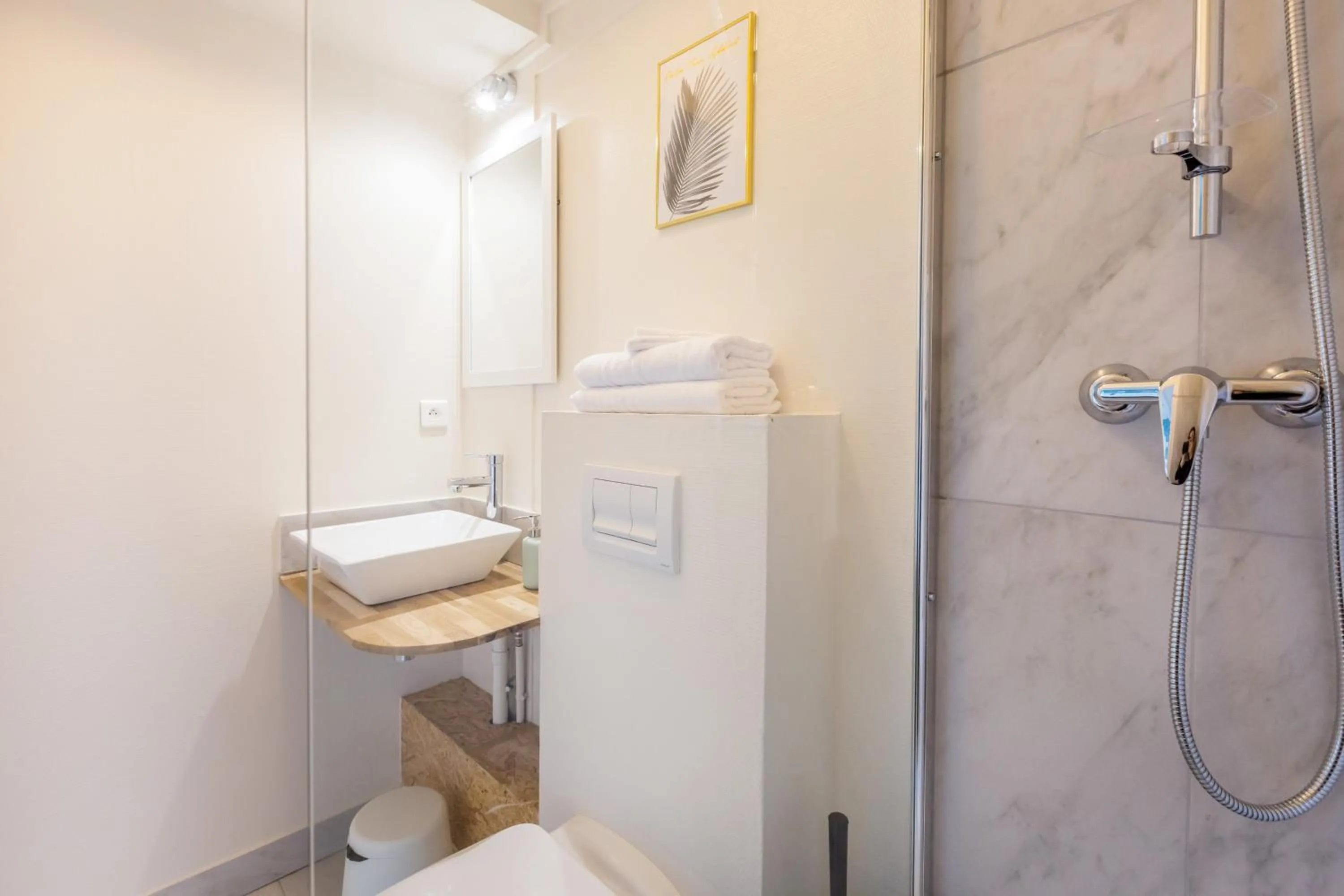 Bathroom in WS Champs Elysées - Ponthieu