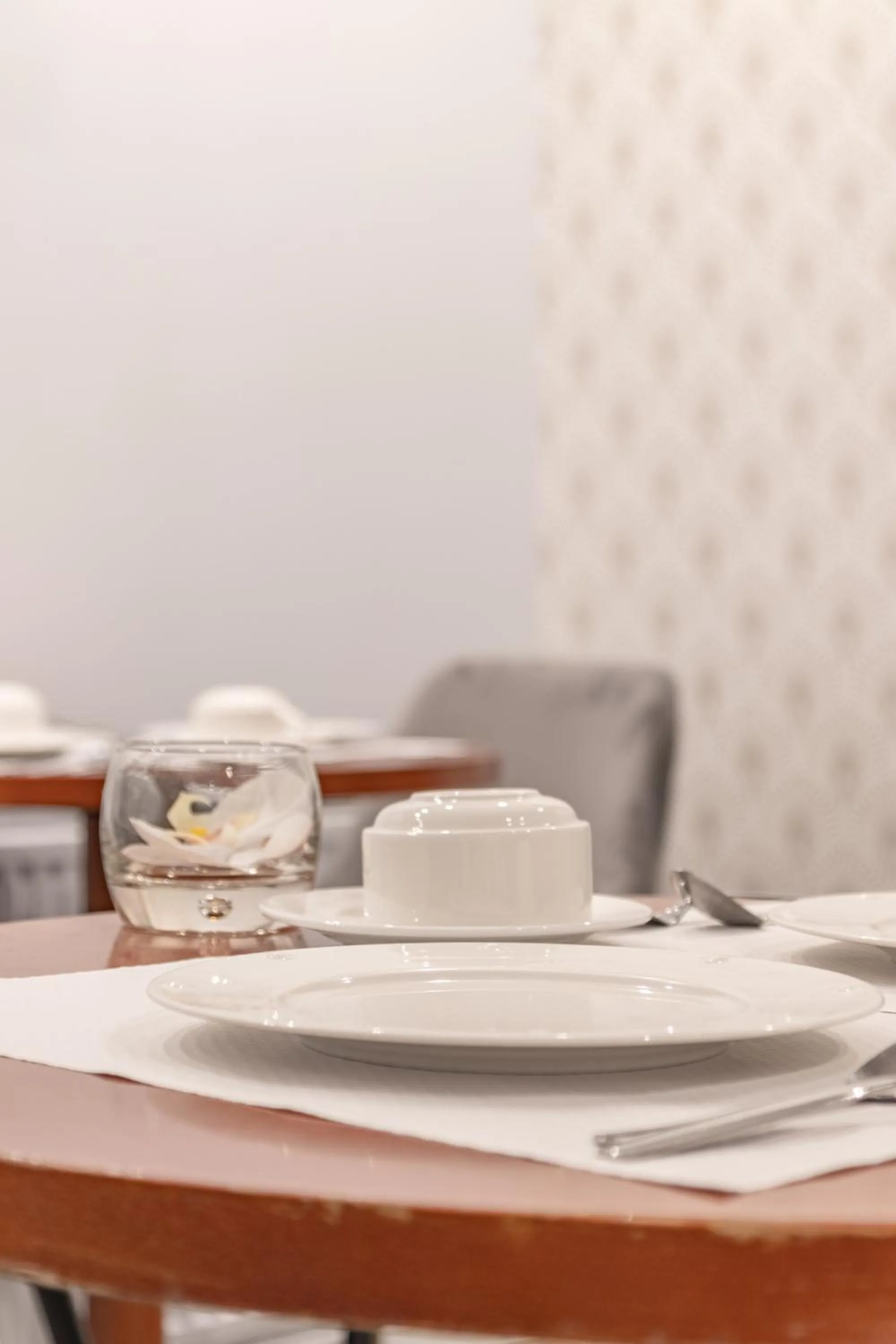 Hotel Riviera OPERA Cadet