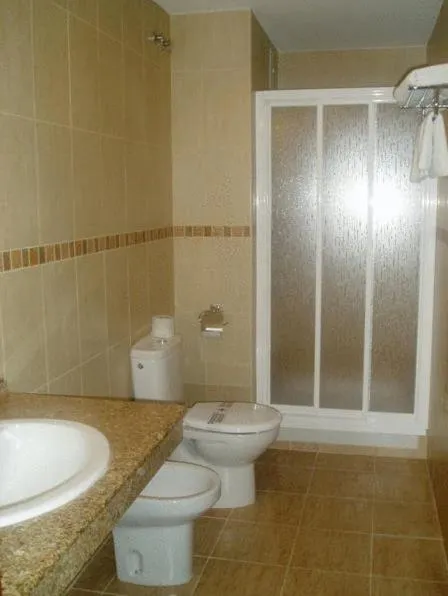 Bathroom in Hotel Restaurante Berlanga