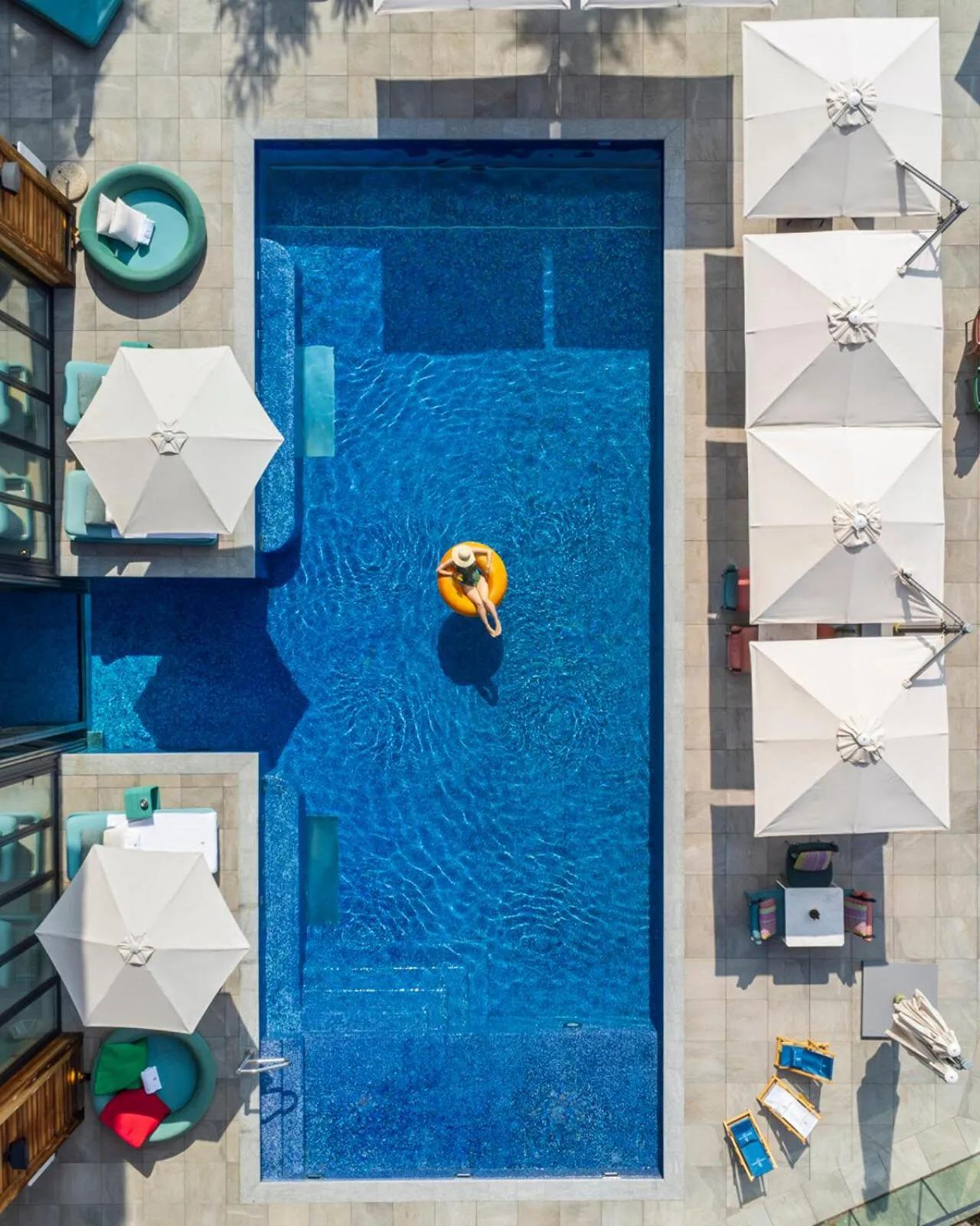 Swimming pool in Four Seasons Resort Megève