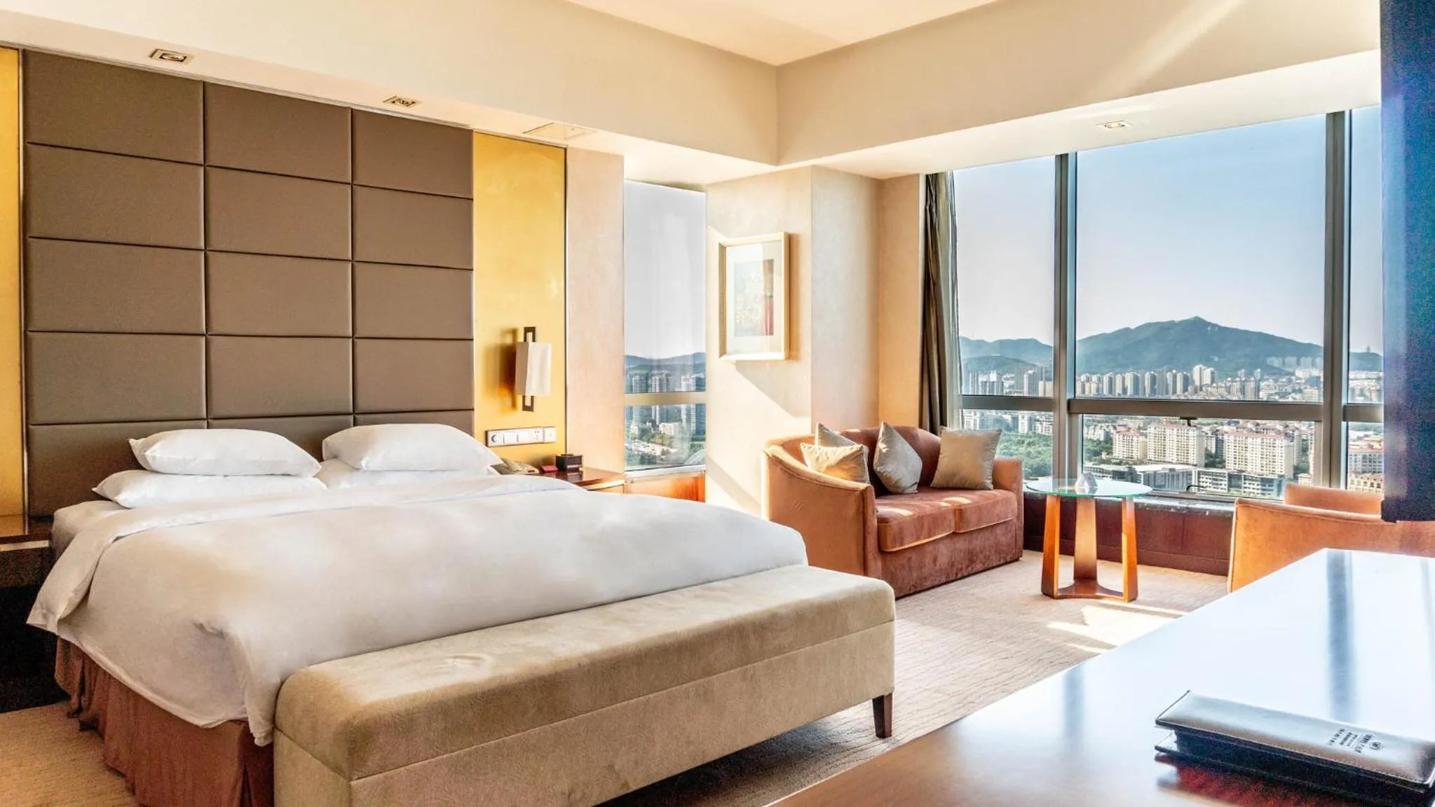 Photo of the whole room, Bed in Crowne Plaza Yantai Sea View by IHG