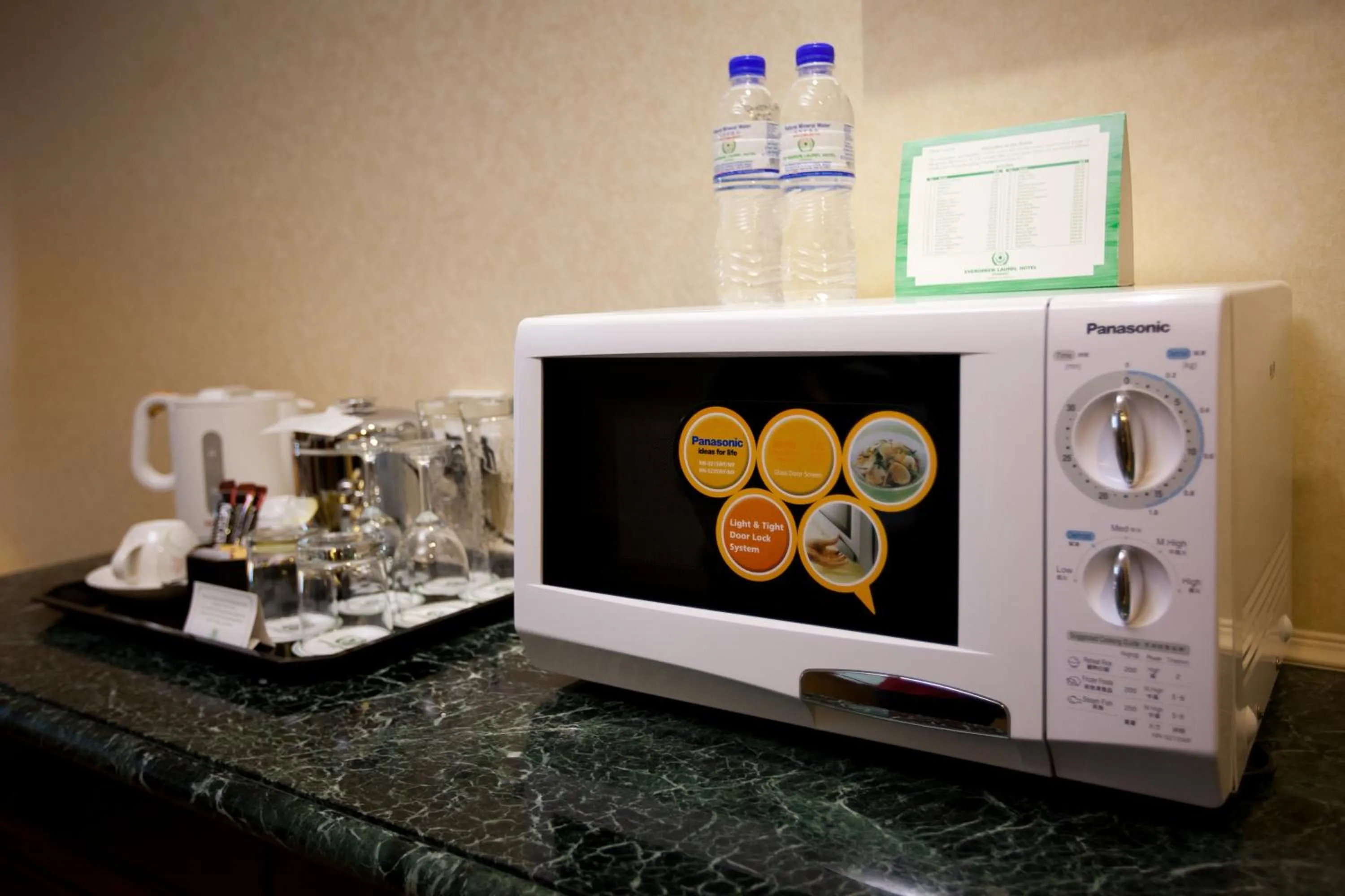 Coffee/tea facilities in Evergreen Laurel Hotel Penang