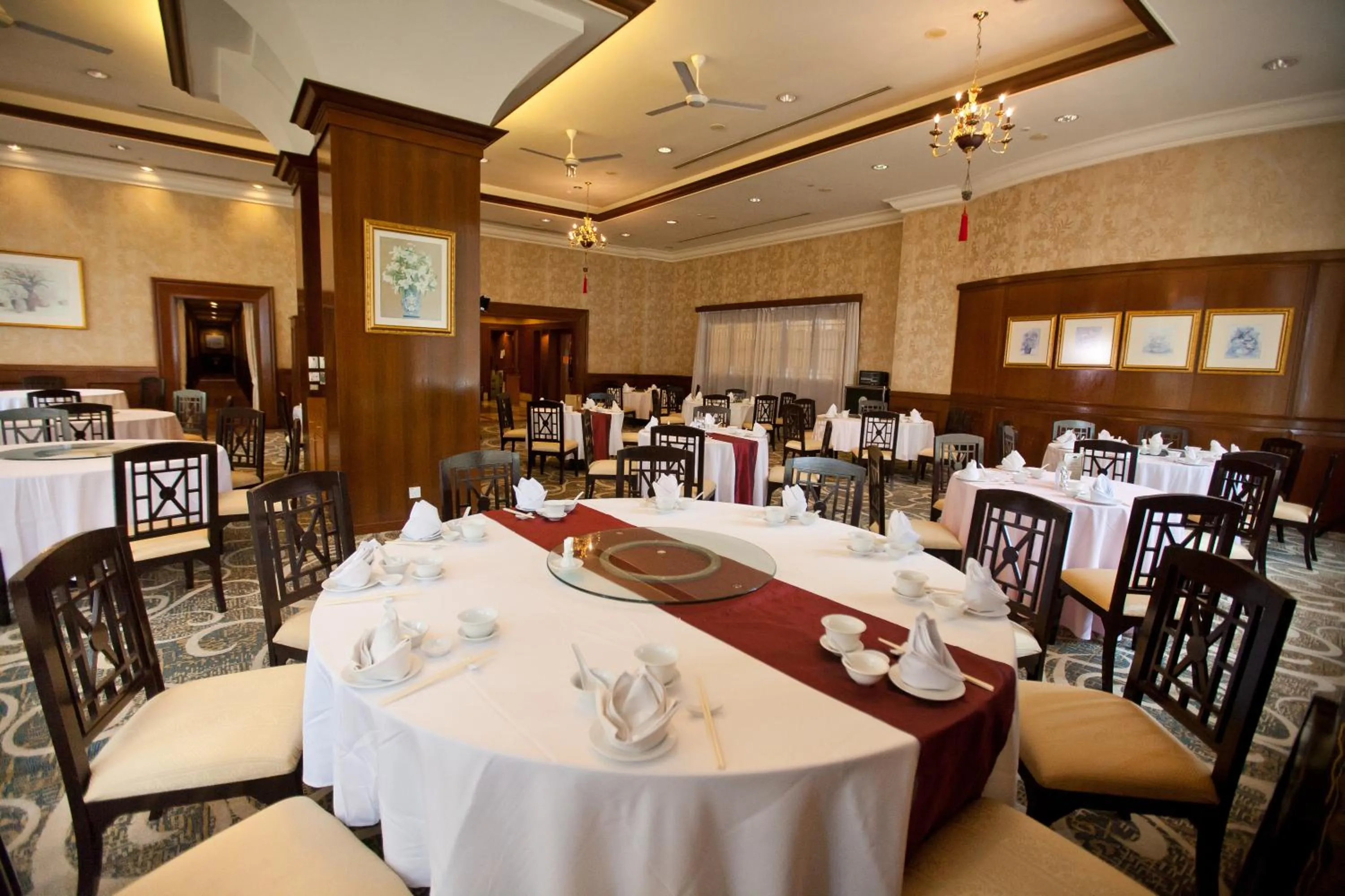 Restaurant/places to eat in Evergreen Laurel Hotel Penang