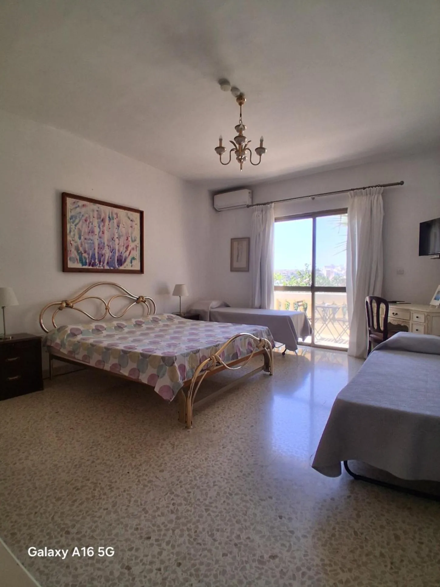 Bed in Villa Zammitella