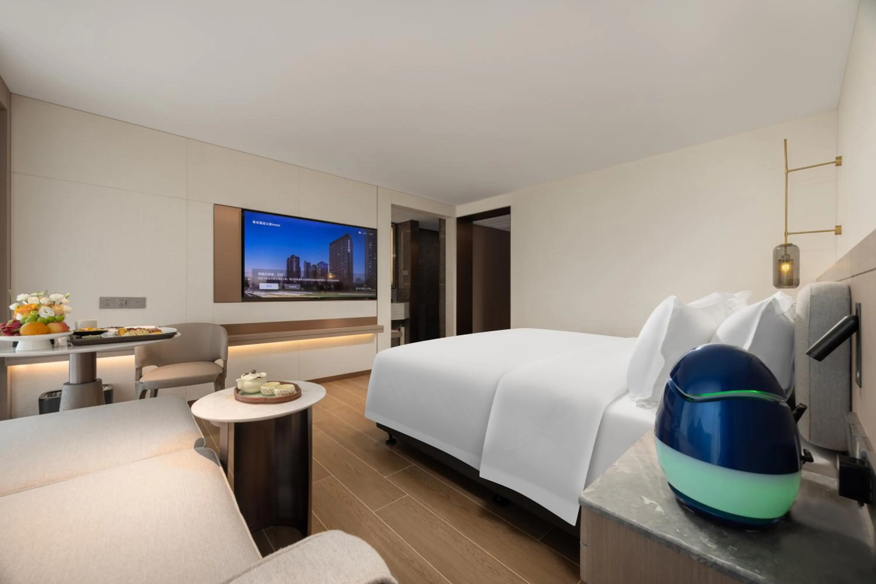 Bedroom, Bed in Sunflower Hotel &Residence, Futian Port Branch