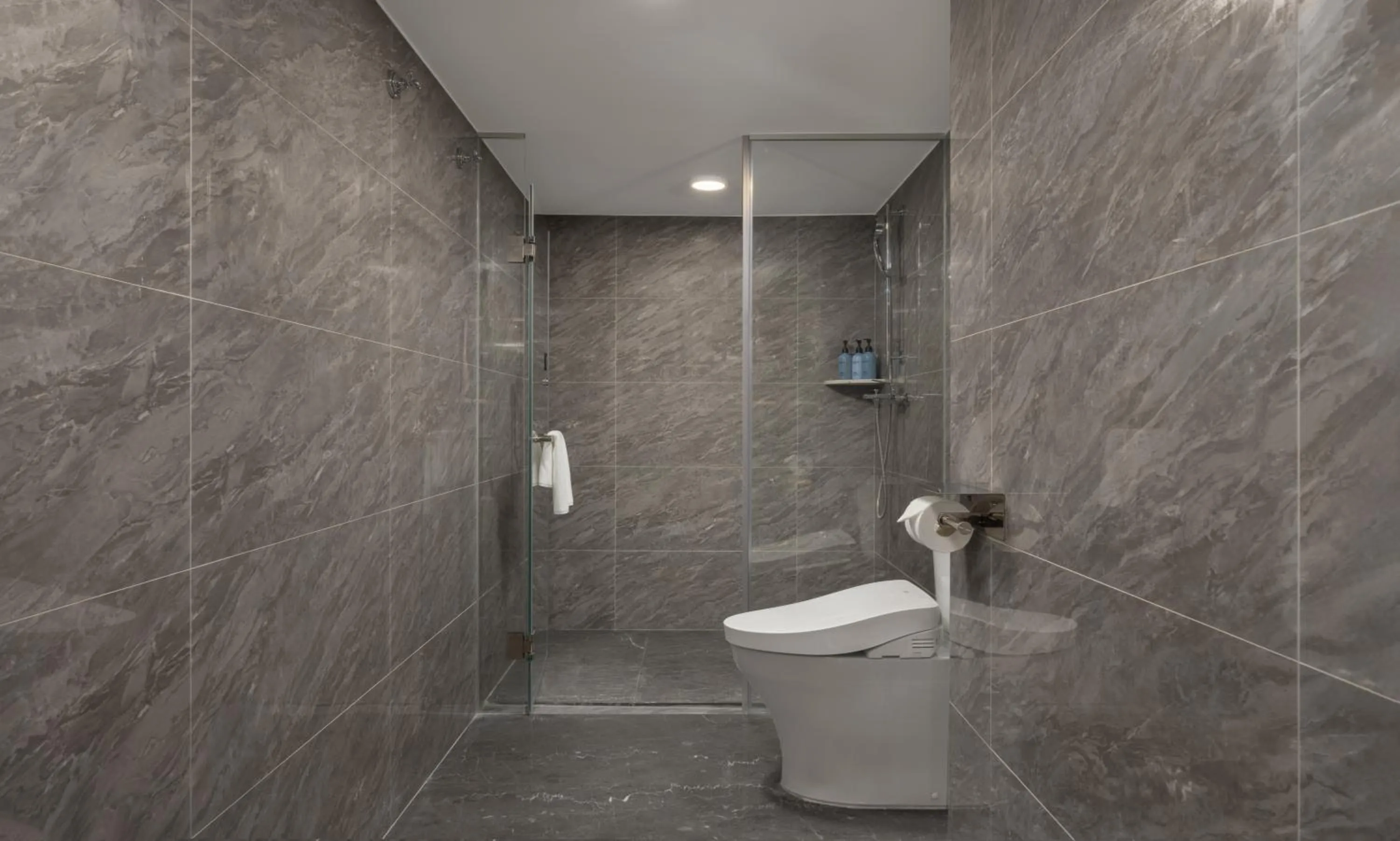 Bathroom in Sunflower Hotel &Residence, Futian Port Branch