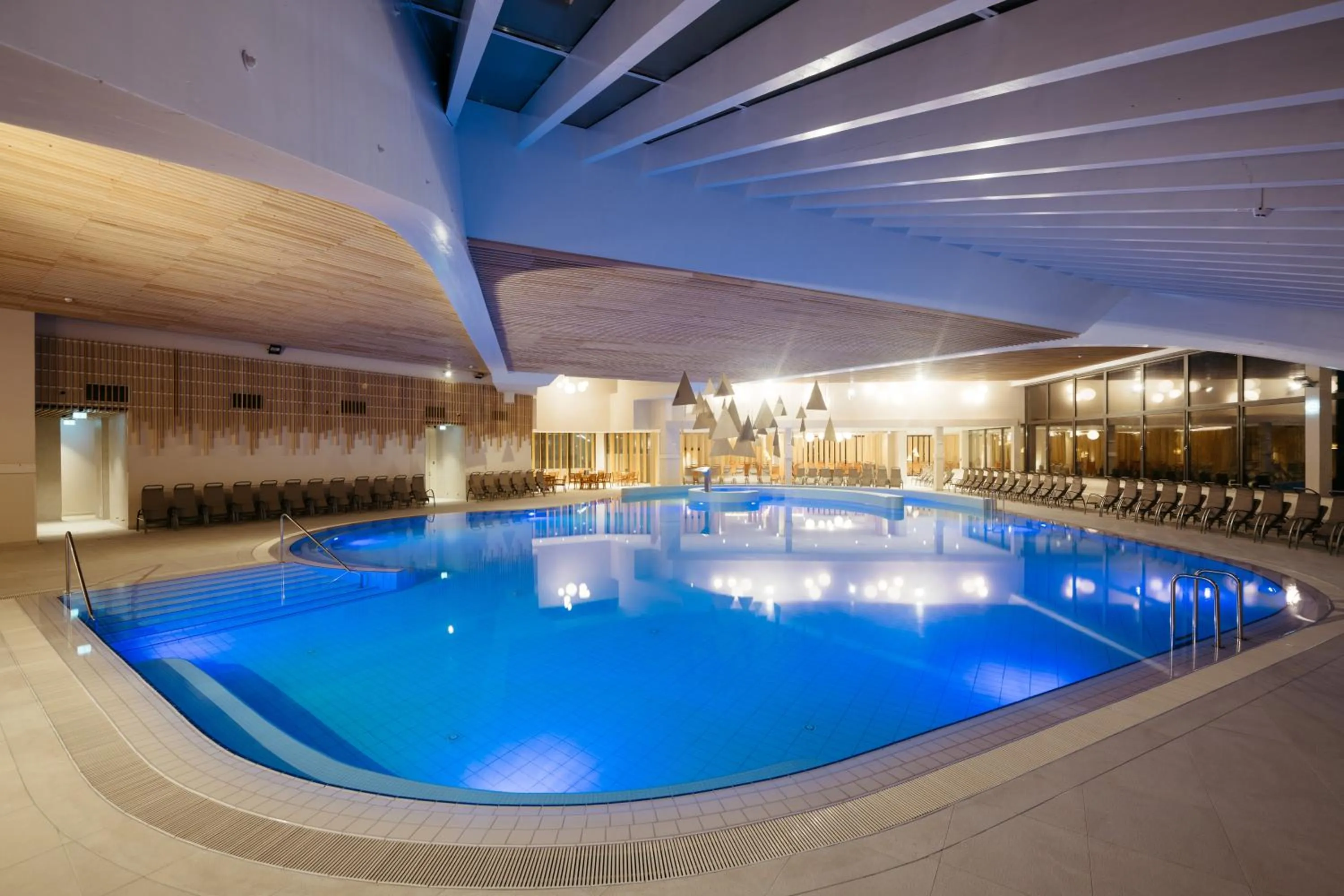 Swimming pool in Hotel Ajda Depandance Prekmurska Vas - Terme 3000 - Sava Hotels & Resorts