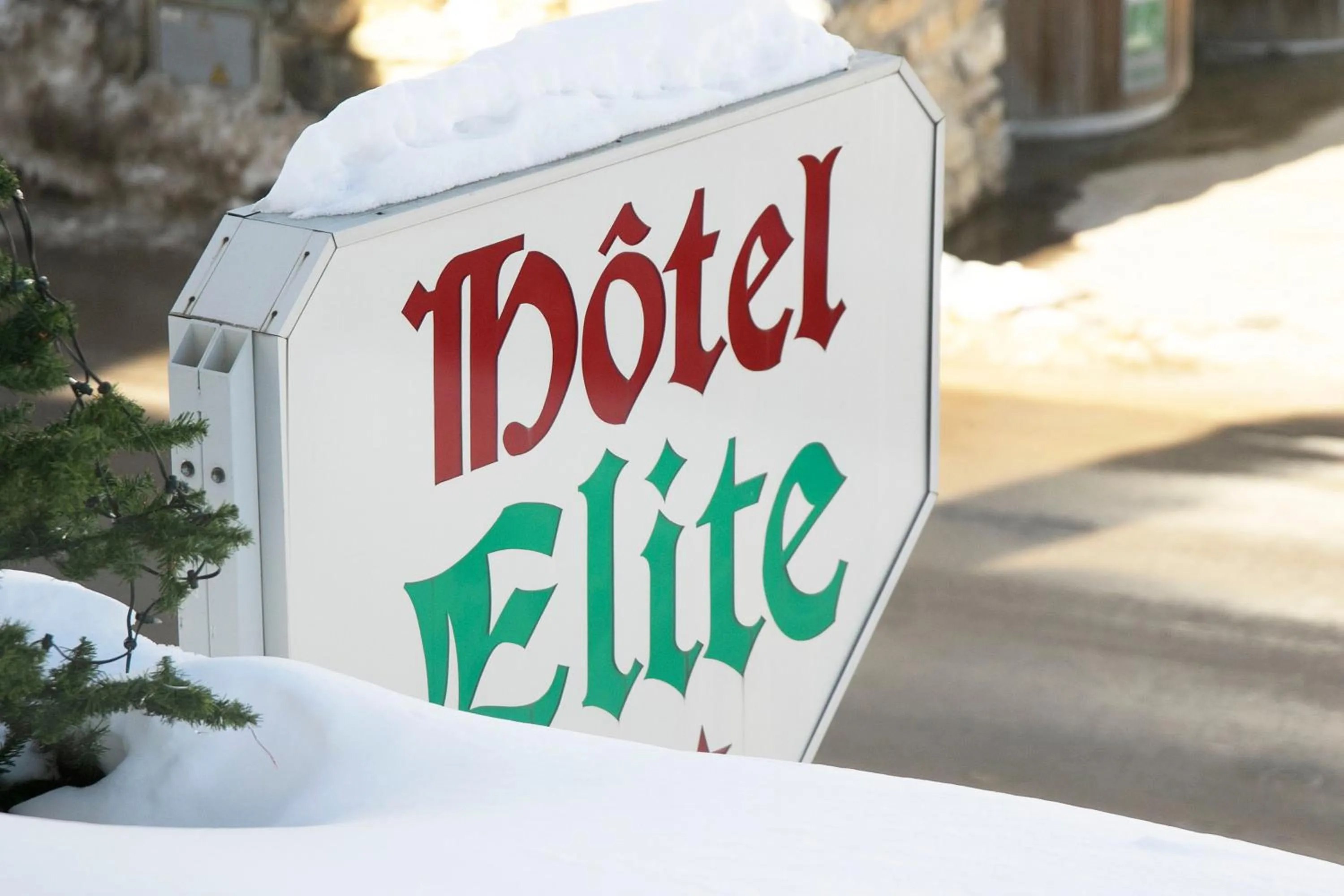 Facade/entrance in Hotel Elite