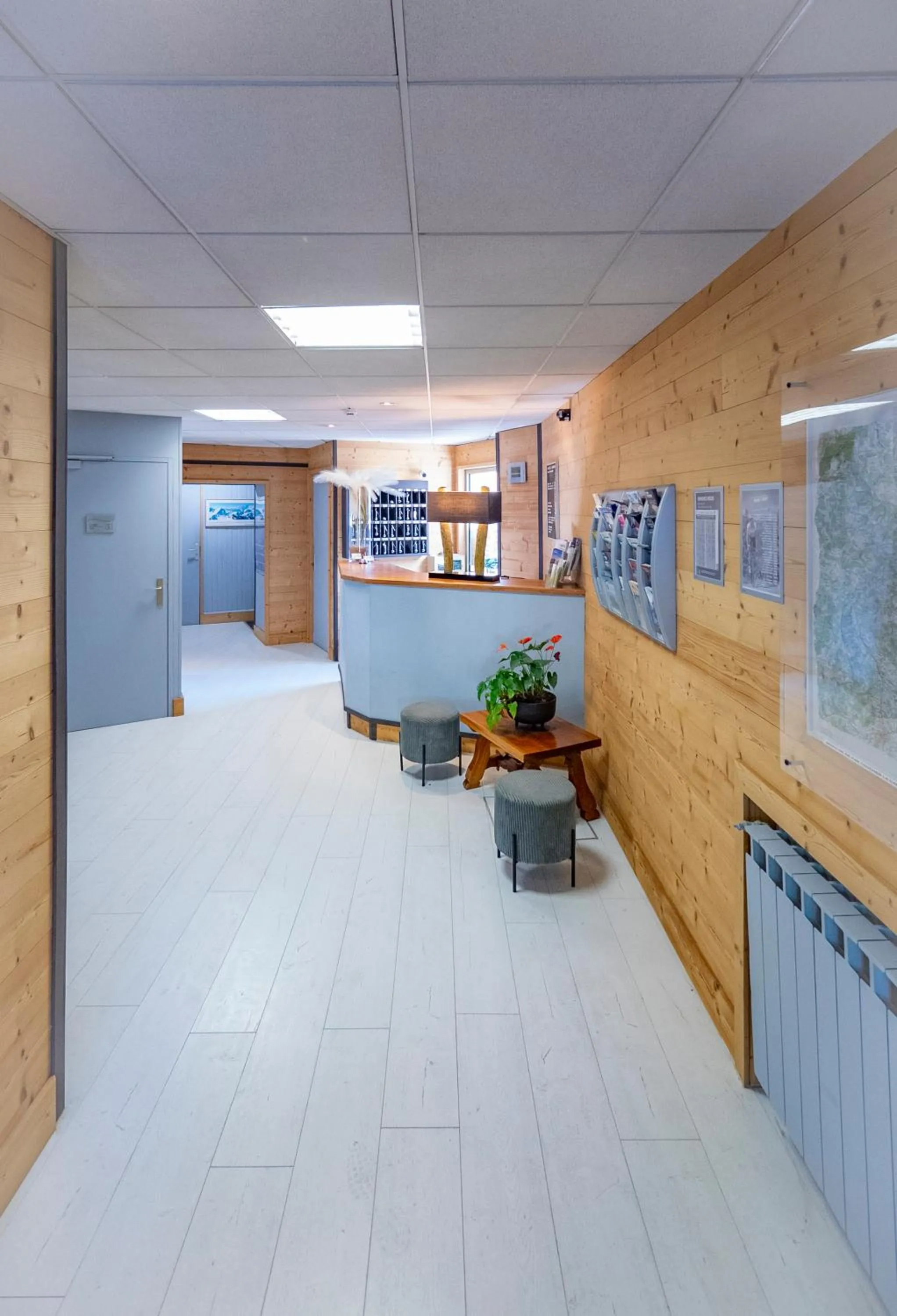 Property building in Hôtel Mont-Brison