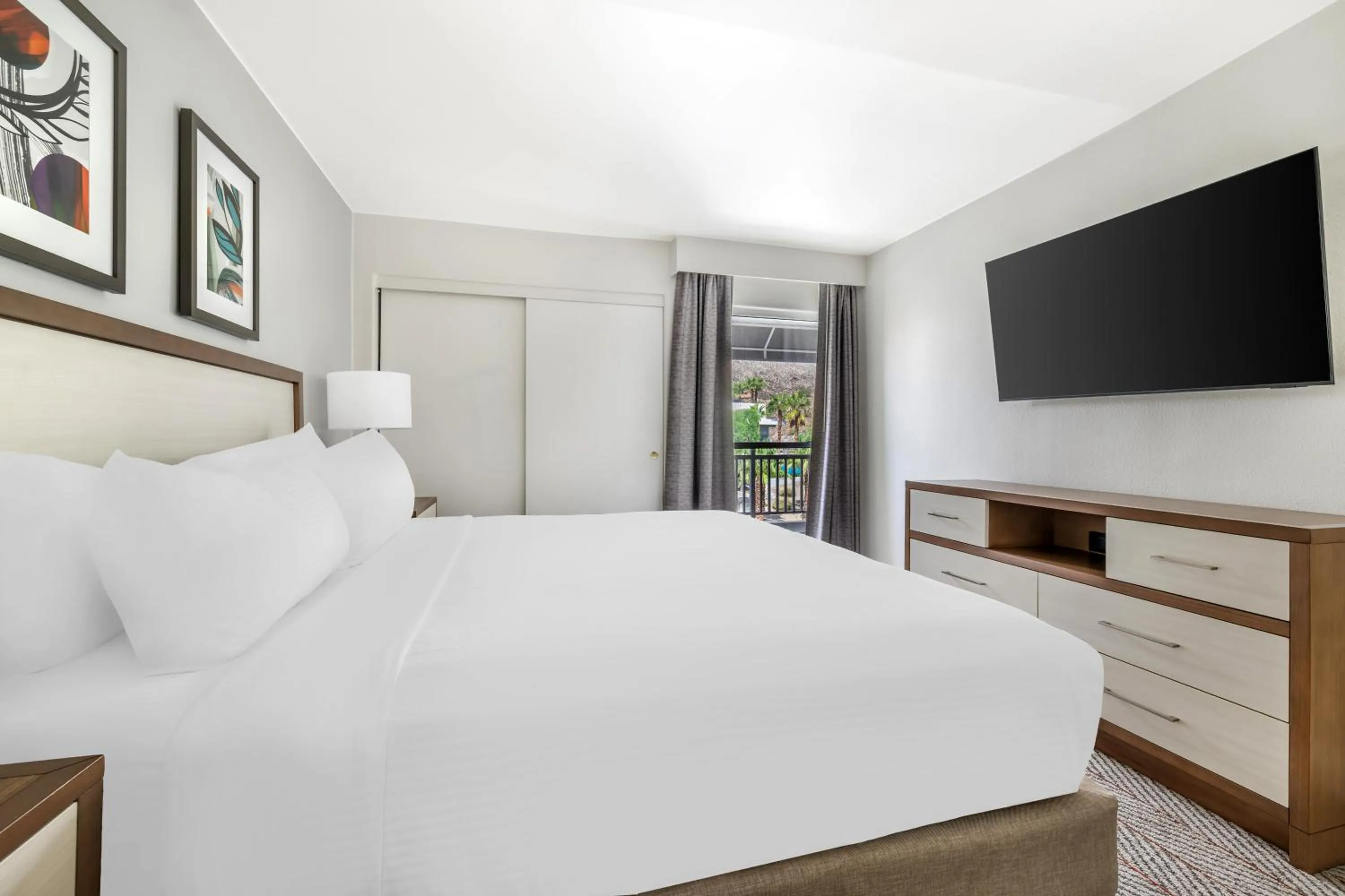 Bedroom, Bed in Hilton Vacation Club Palm Canyon Palm Springs