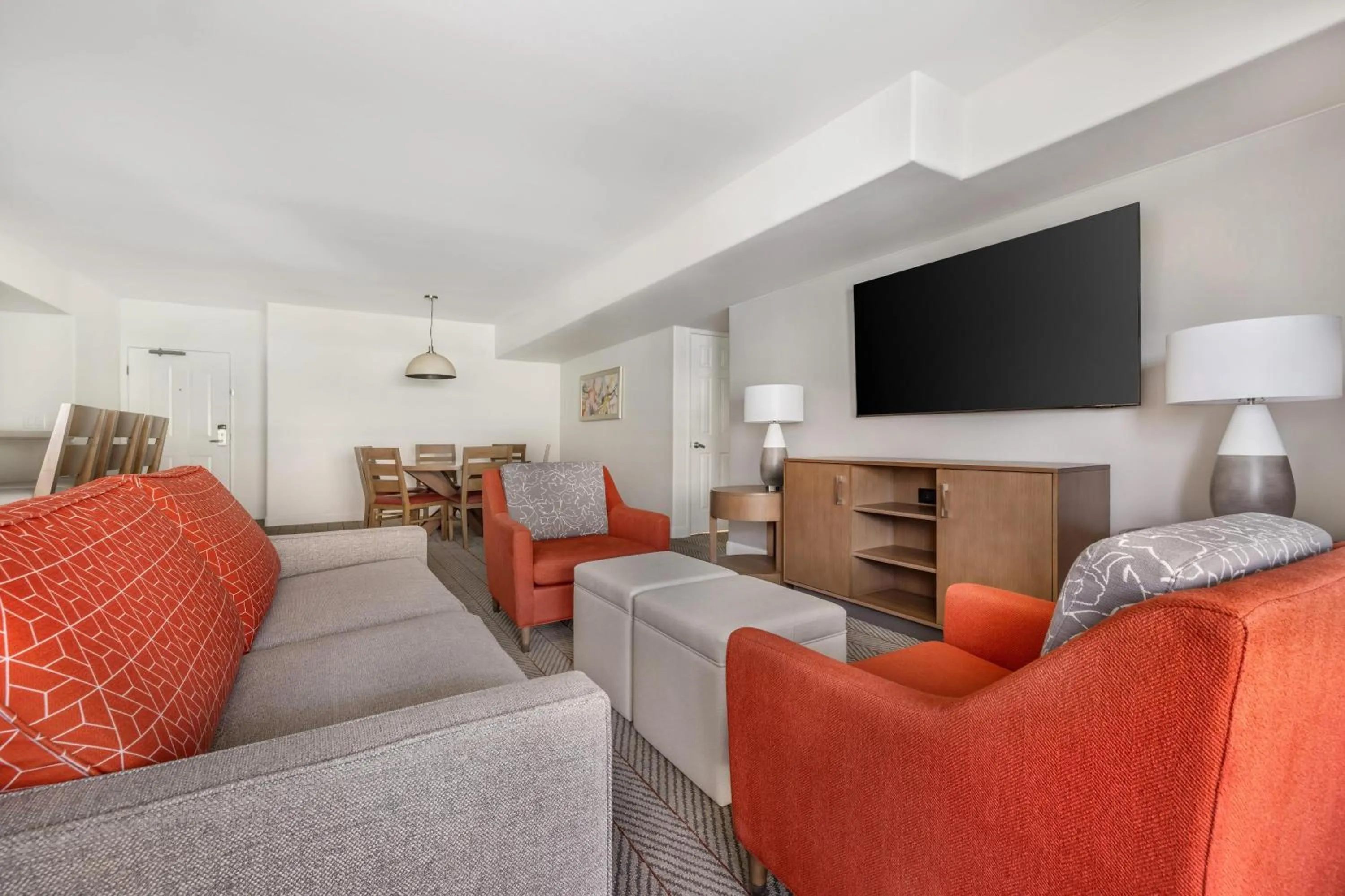 Living room in Hilton Vacation Club Palm Canyon Palm Springs