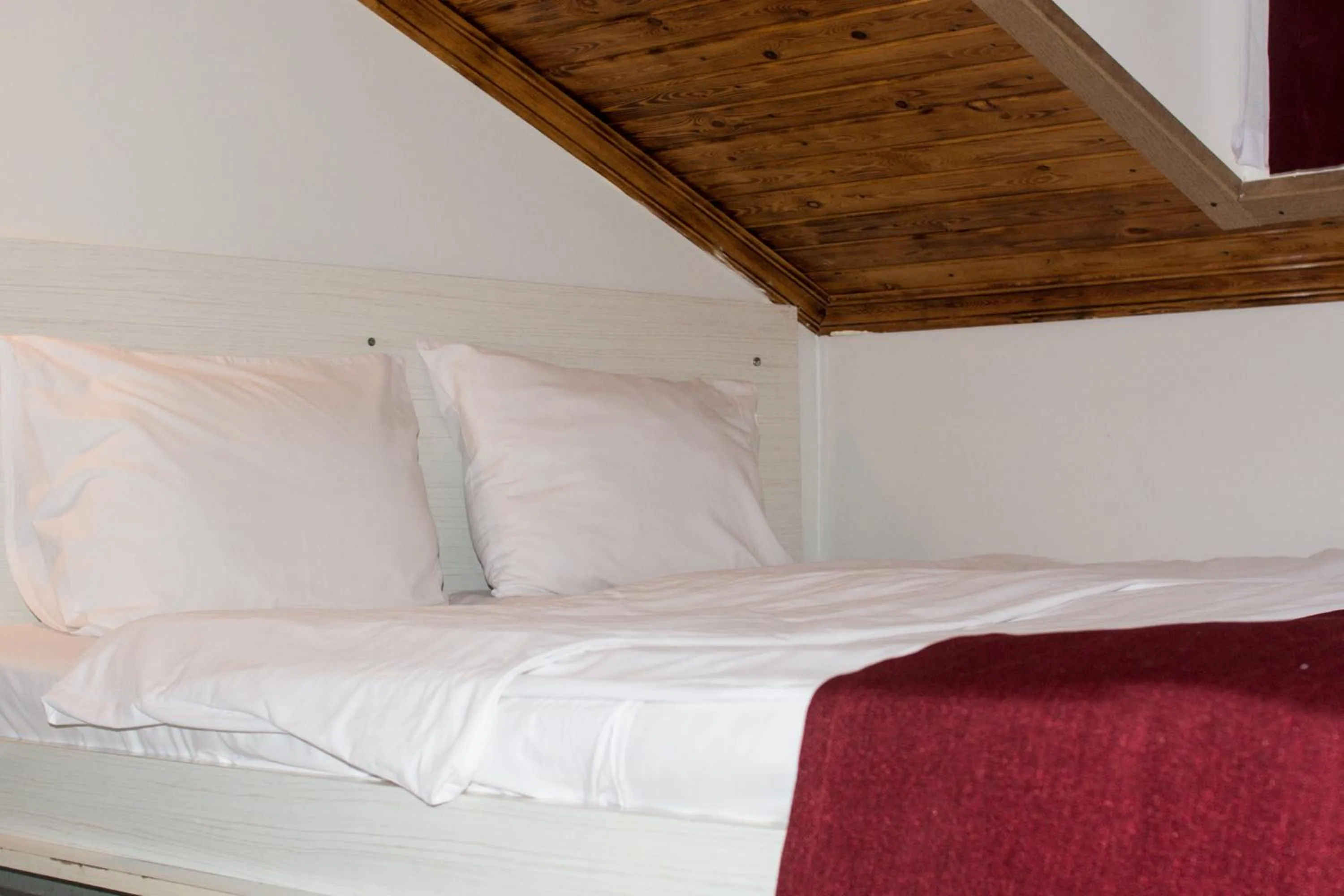 Bed in Hot Budget Ortakoy