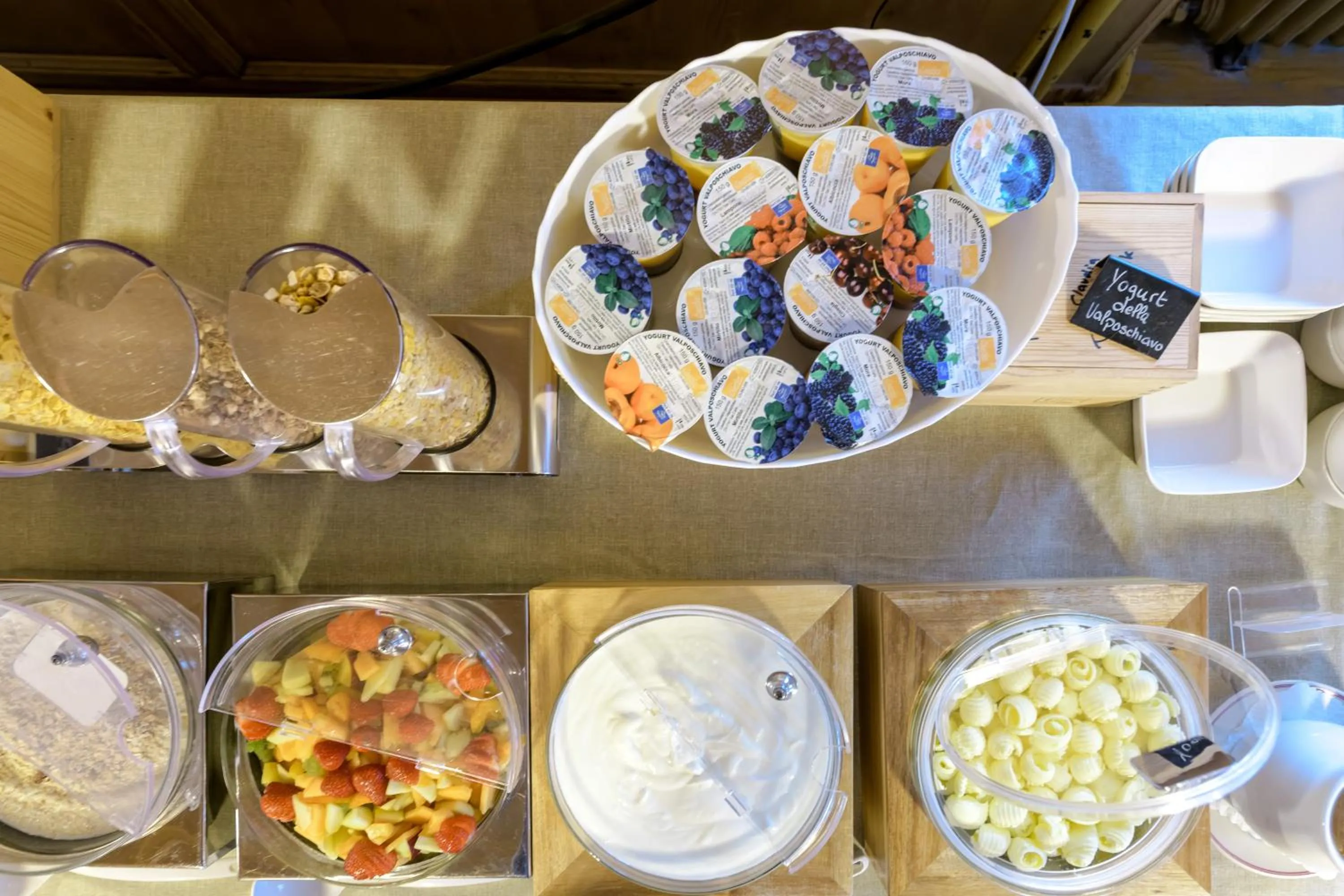 Food and drinks in Poschiavo Suisse Hotel