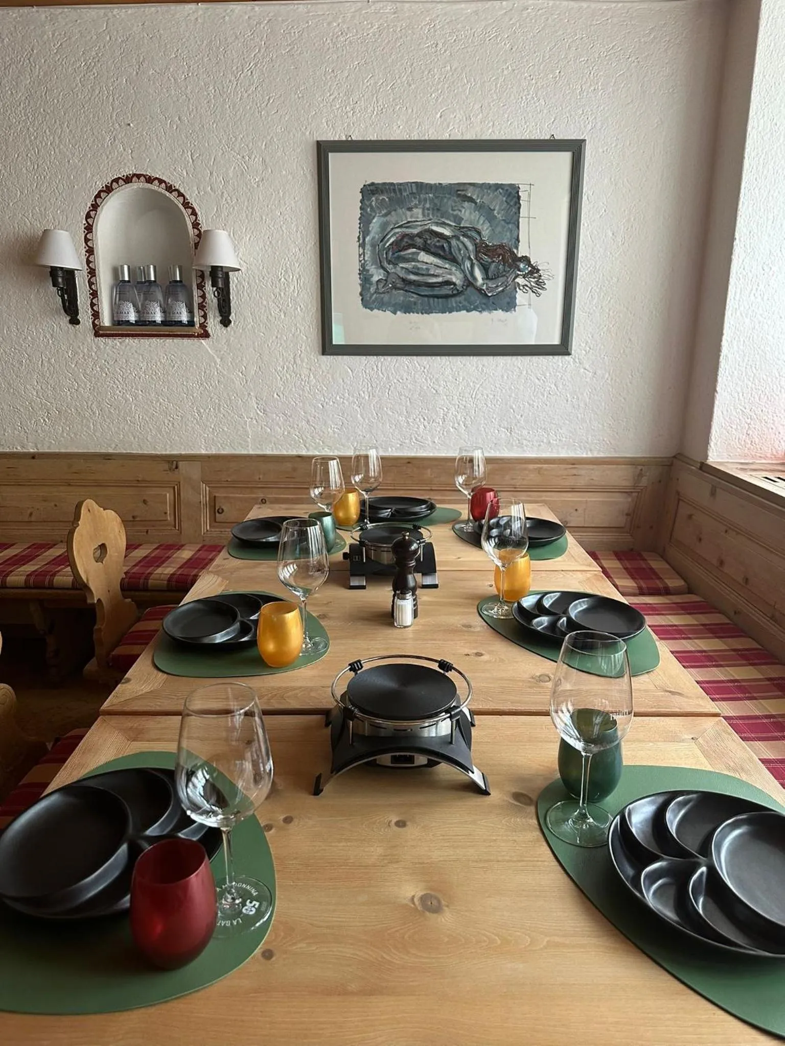 Food and drinks in Poschiavo Suisse Hotel