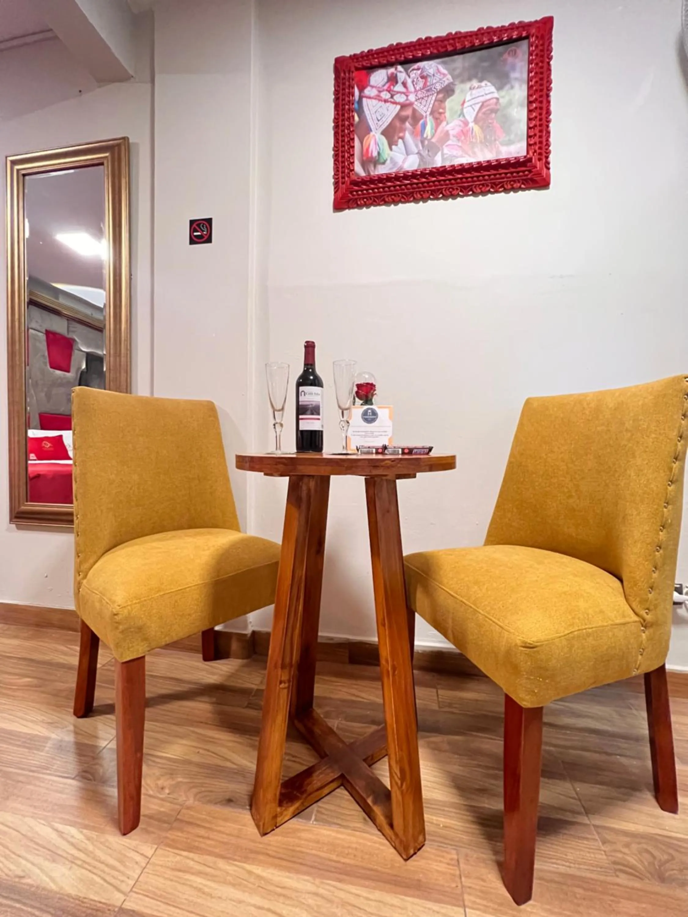 Living room in Montreal Magdalena Del Mar Hotel