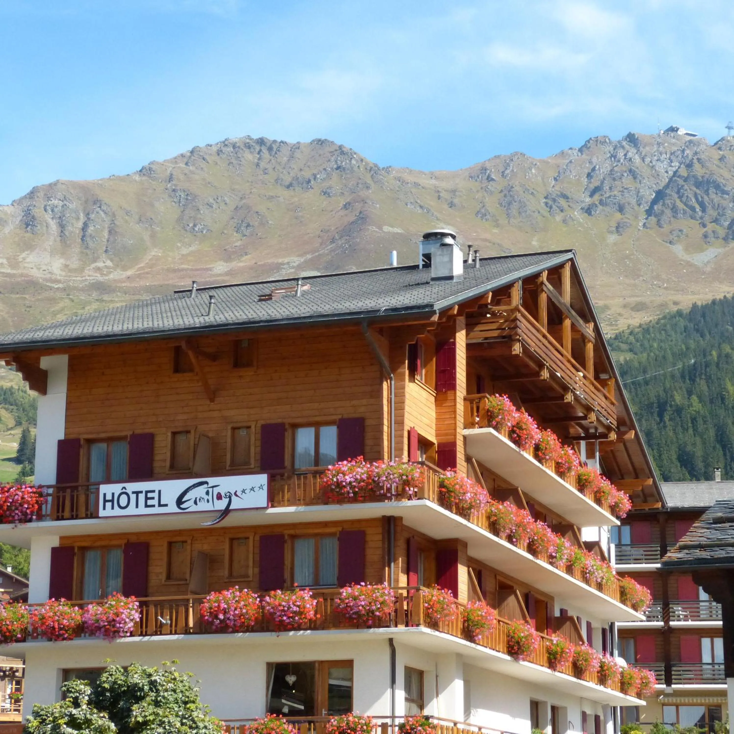Property building in Hotel Ermitage Verbier
