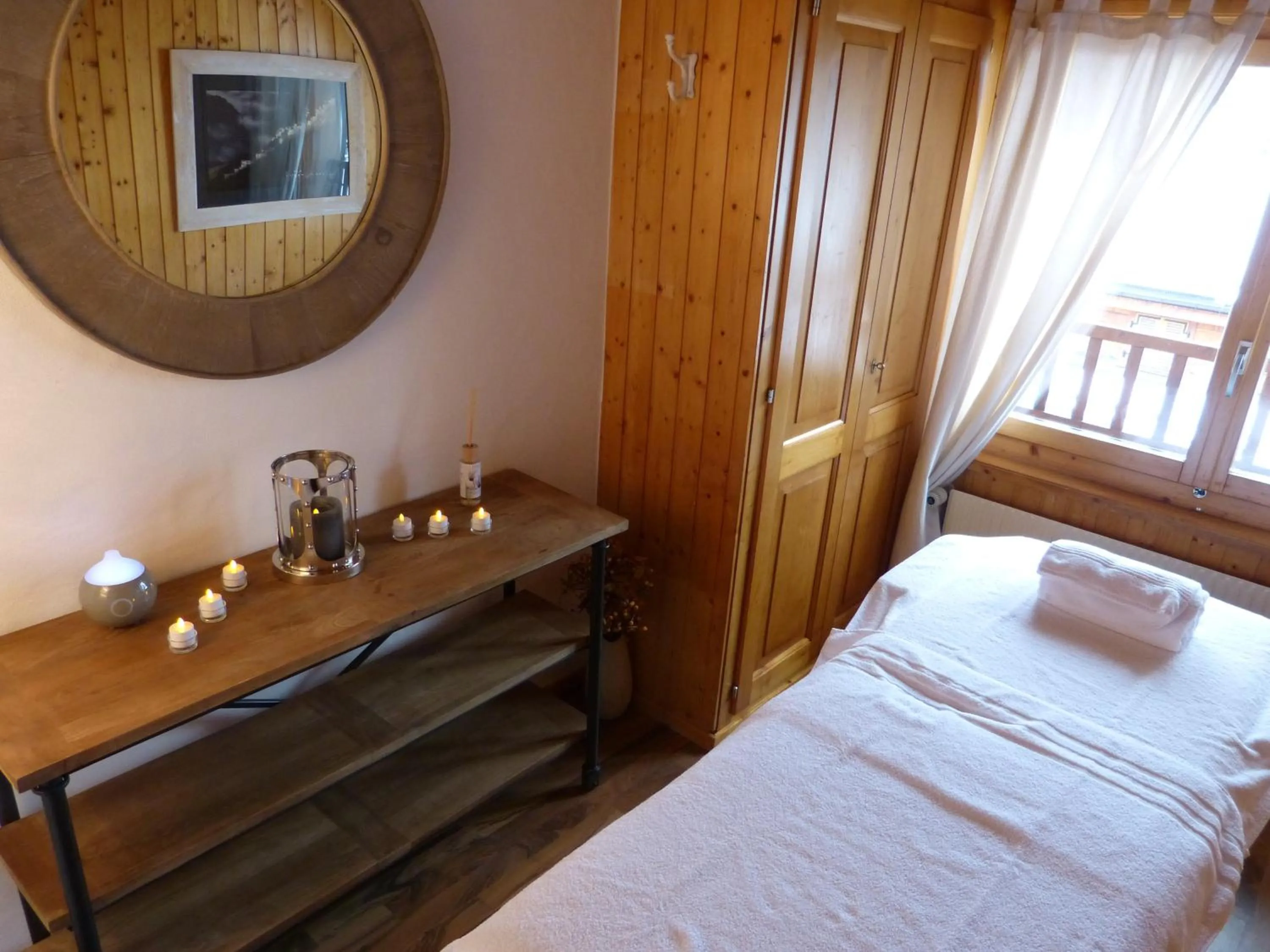 Spa and wellness centre/facilities, Bed in Hotel Ermitage Verbier