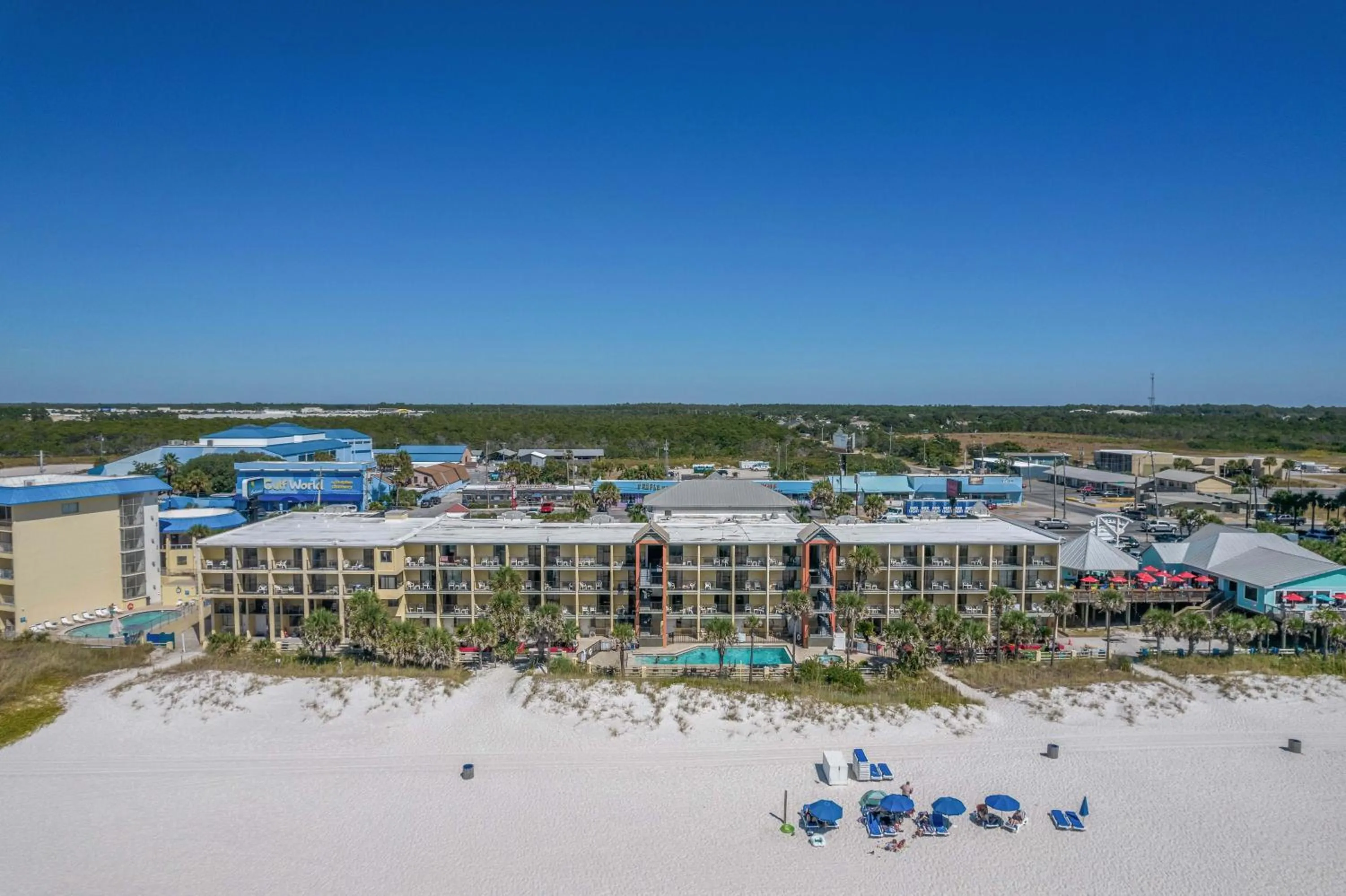 Beach in Ramada by Wyndham Panama City Beach / Beachfront